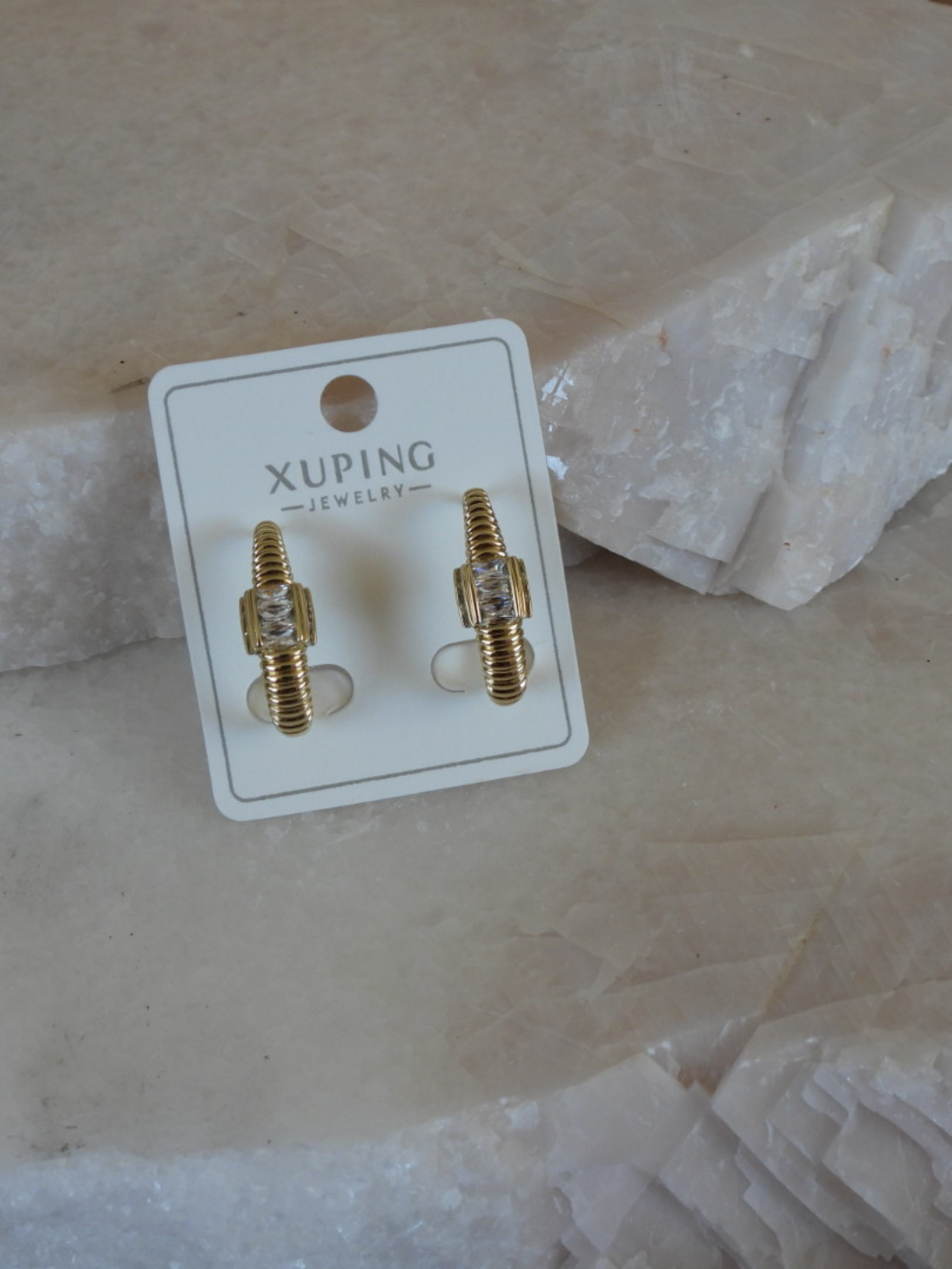 Baget Taşlı Dokulu Oval Model Xuping Küpe-Gold