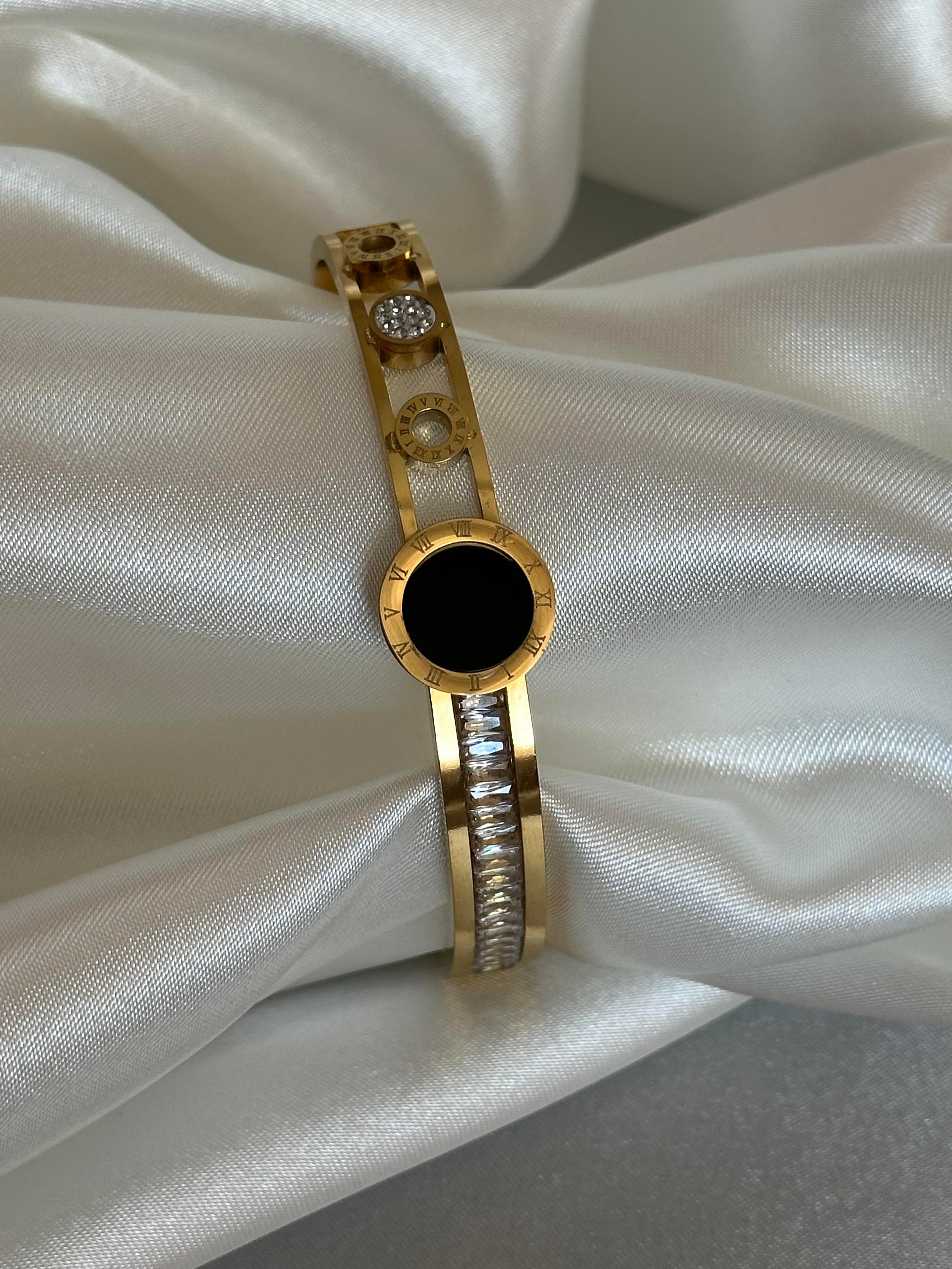 Baget Taşlı & Siyah Mineli Model 316 Ayar Çelik Kelepçe