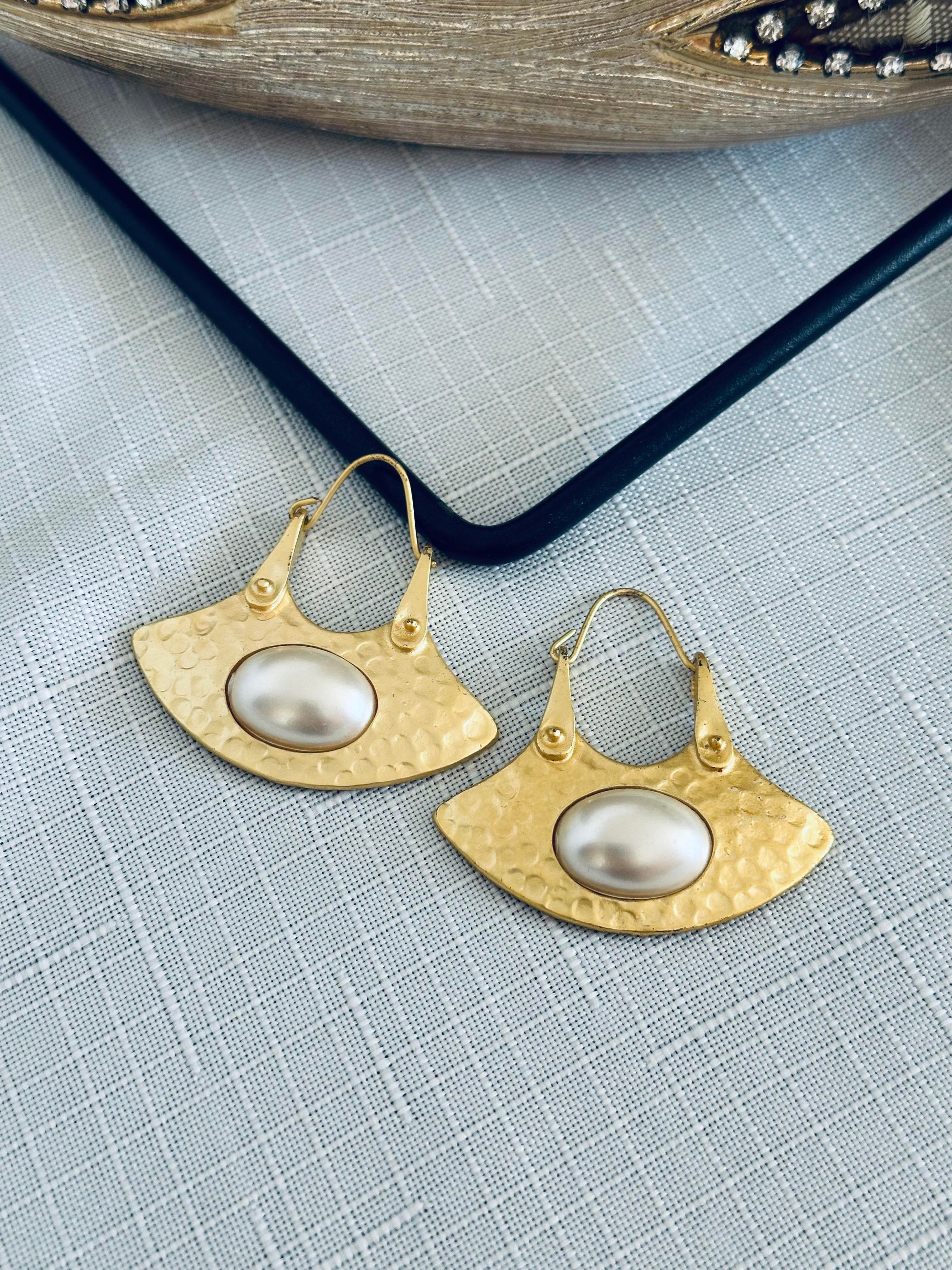 İncili Vintage Küpe-Beyaz