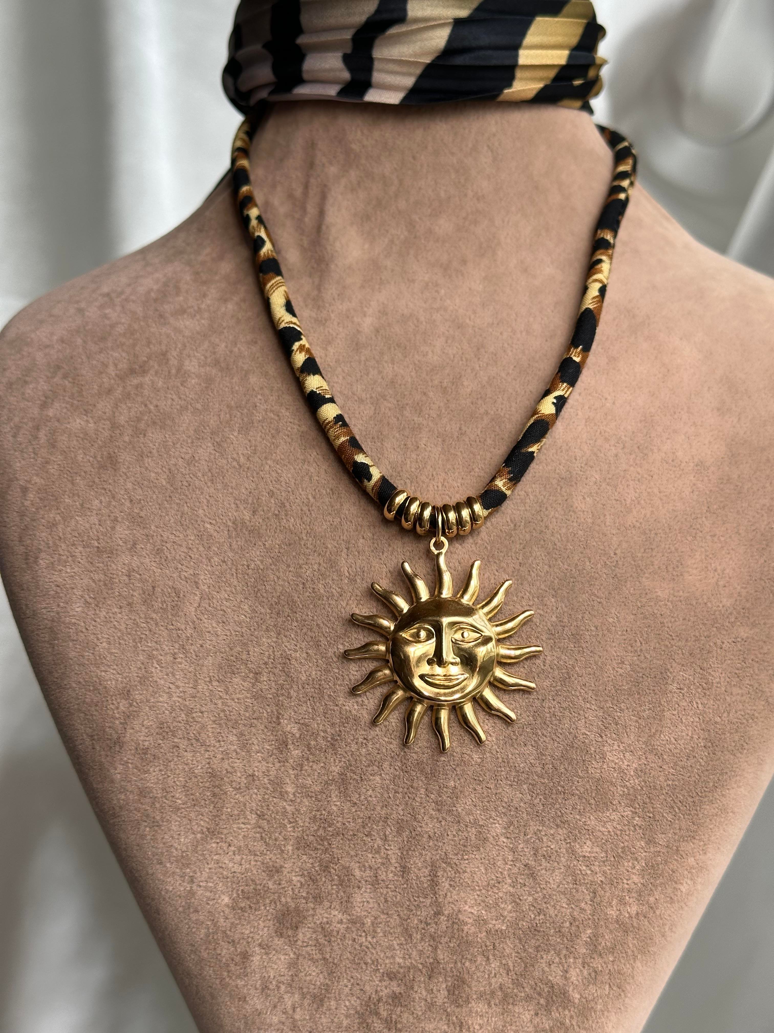 Leopar Kumaş Kordon & Güneş Çelik Kolye Gold