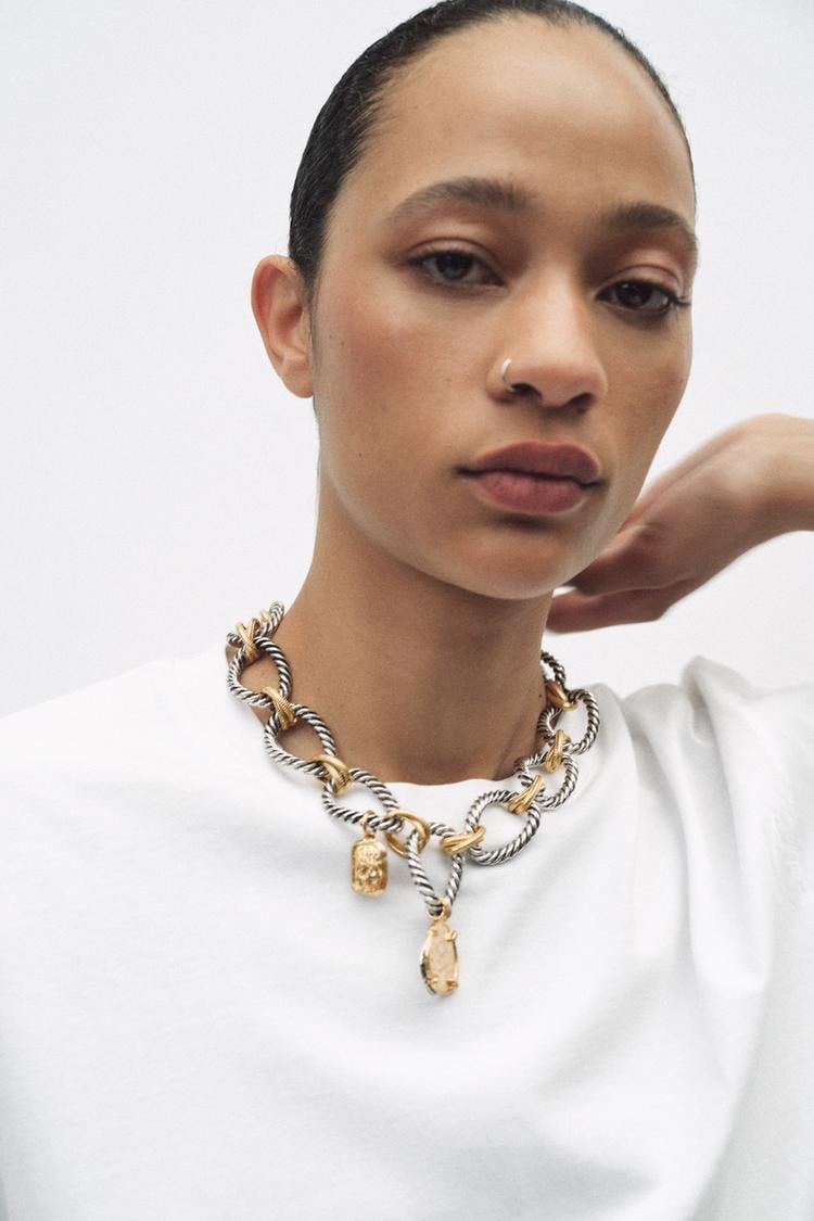 Orjinal Marka Model Charm Kolye