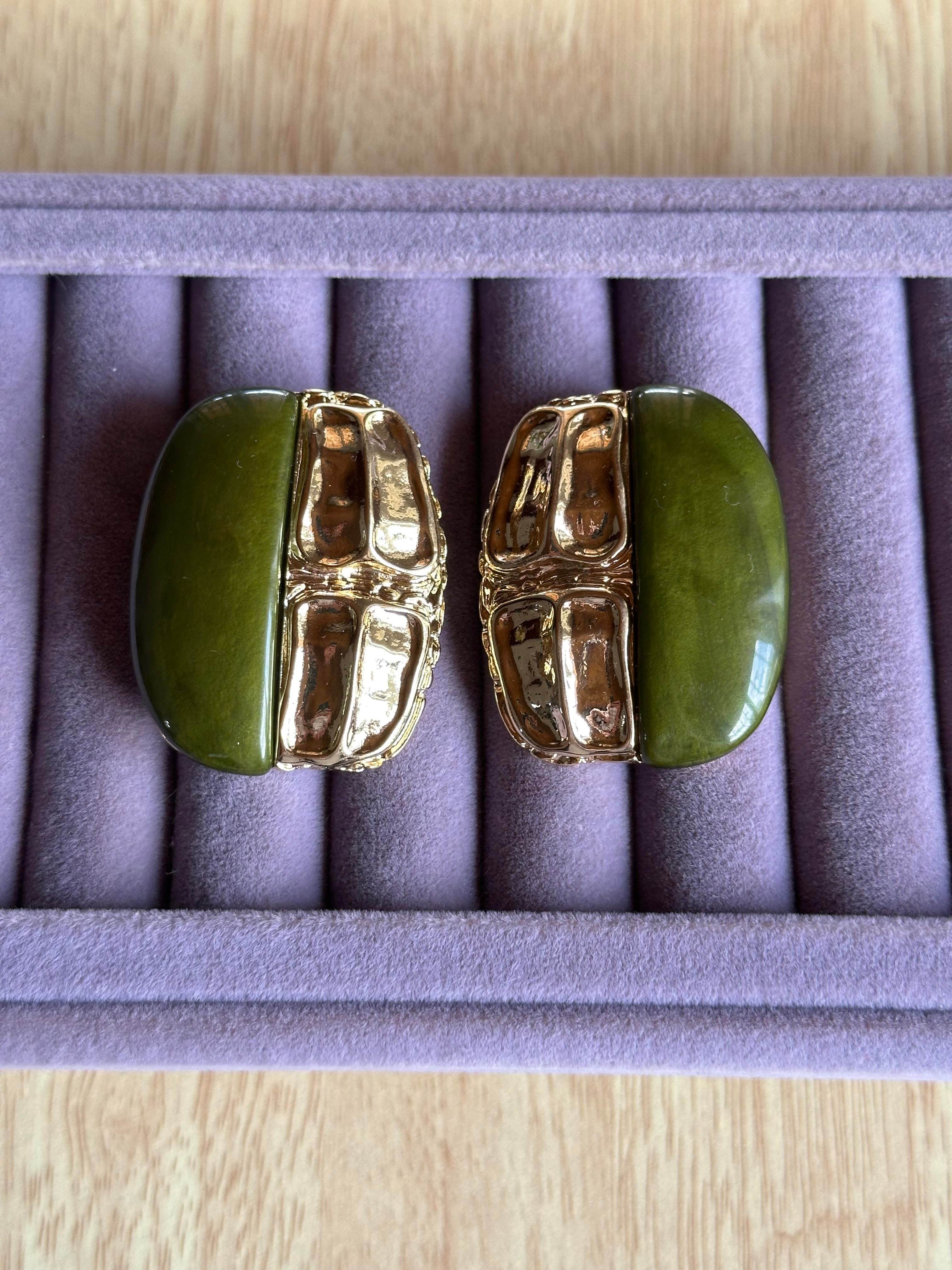Taş Görünüm Marka Model Gold & Haki Vintage Küpe