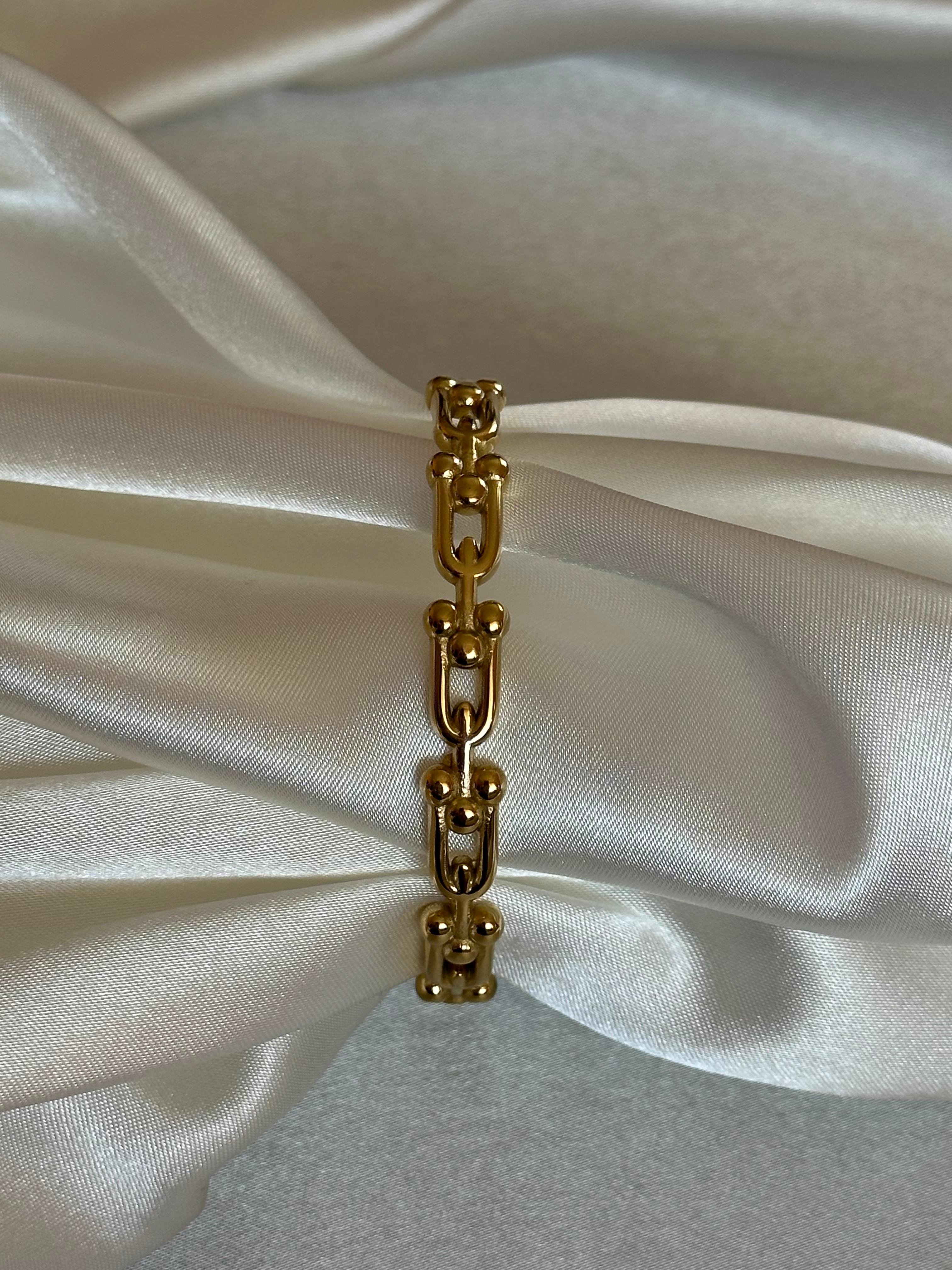 Tiffany Model 316 Ayar Çelik Kelepçe