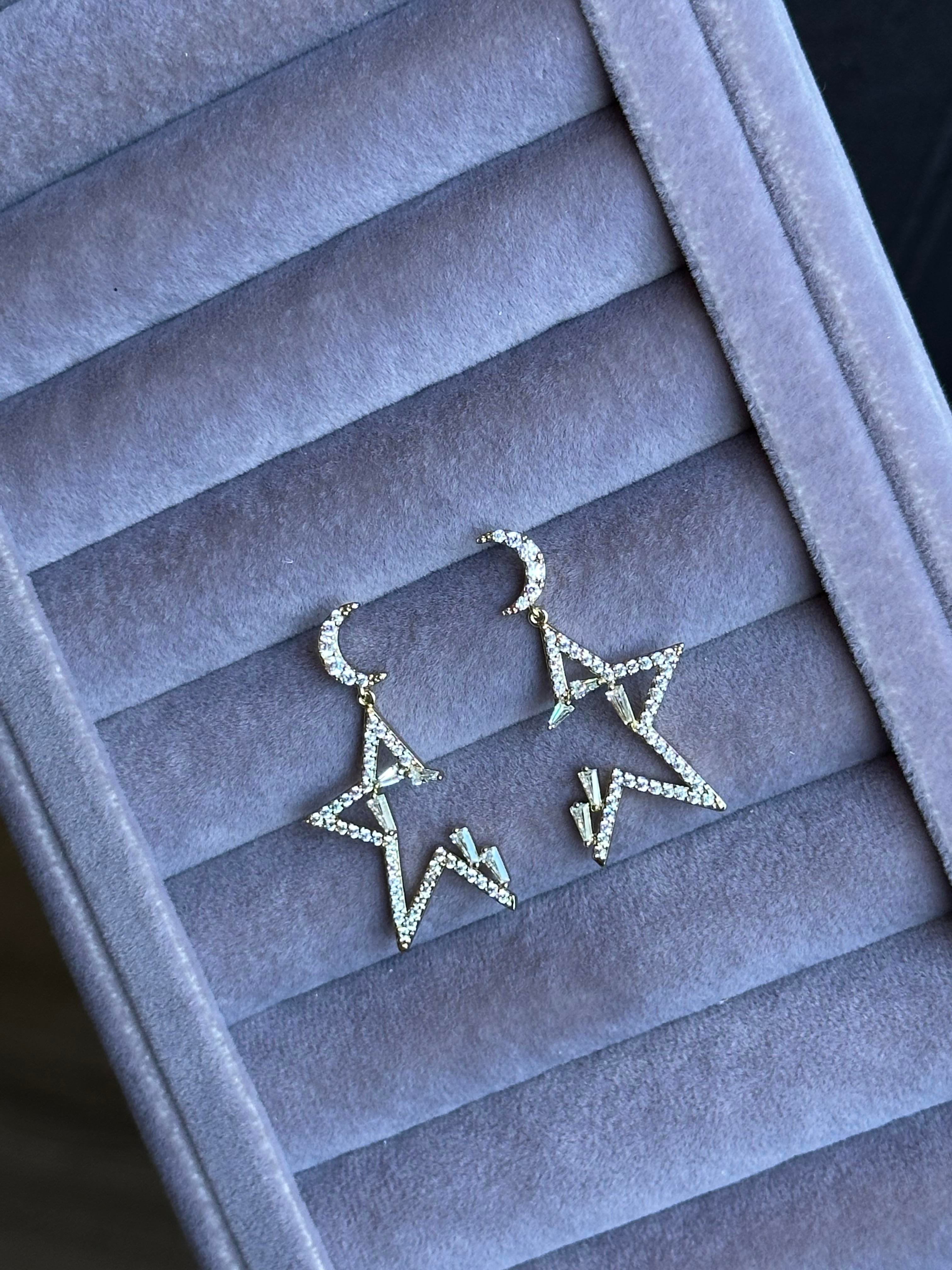 Zirkon Taş İşlemeli Ay Yıldız Model Xuping Küpe-Gold