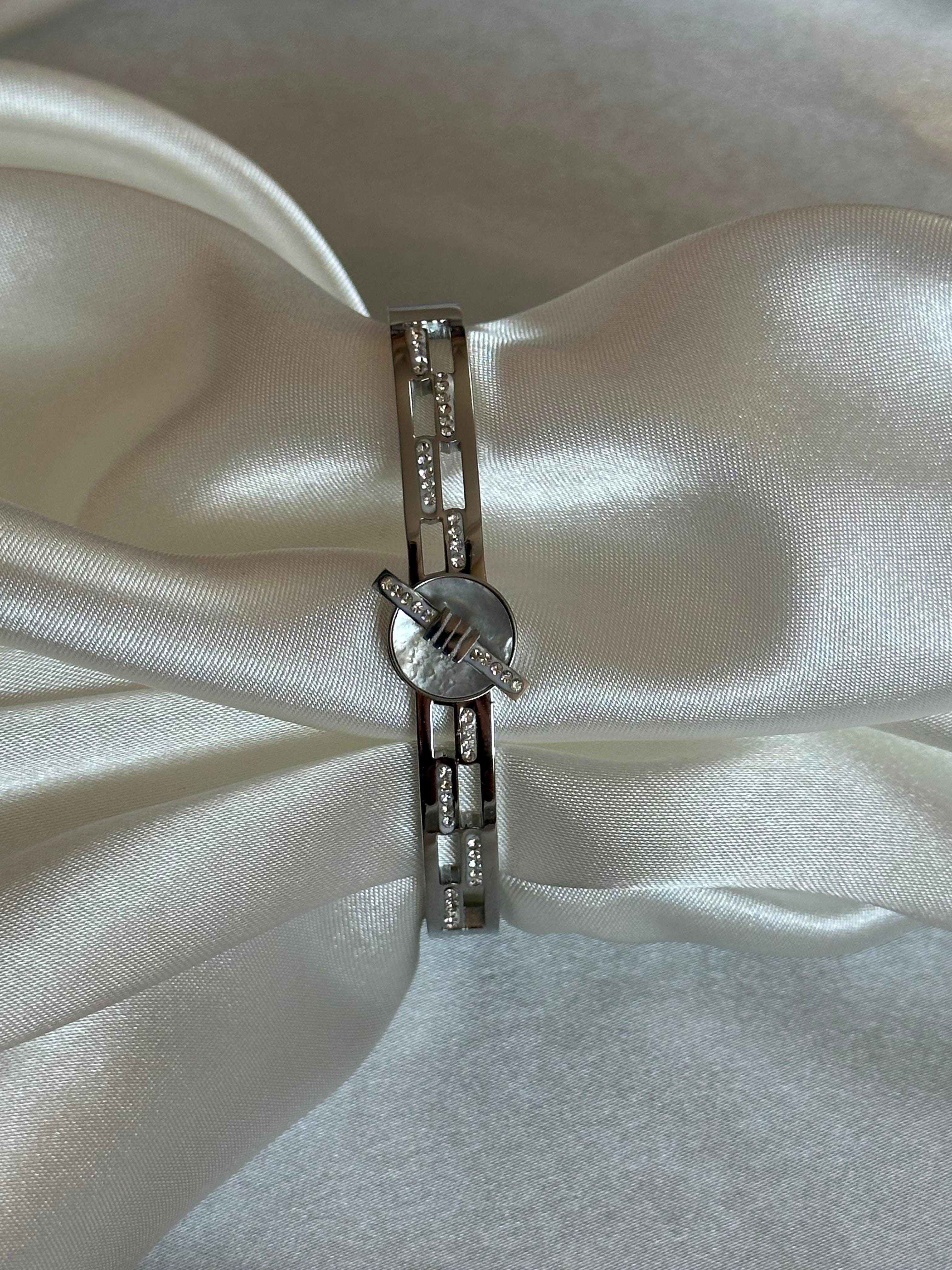 Zirkon Taşlı Sedef Mineli Model 316 Ayar Çelik Kelepçe Silver