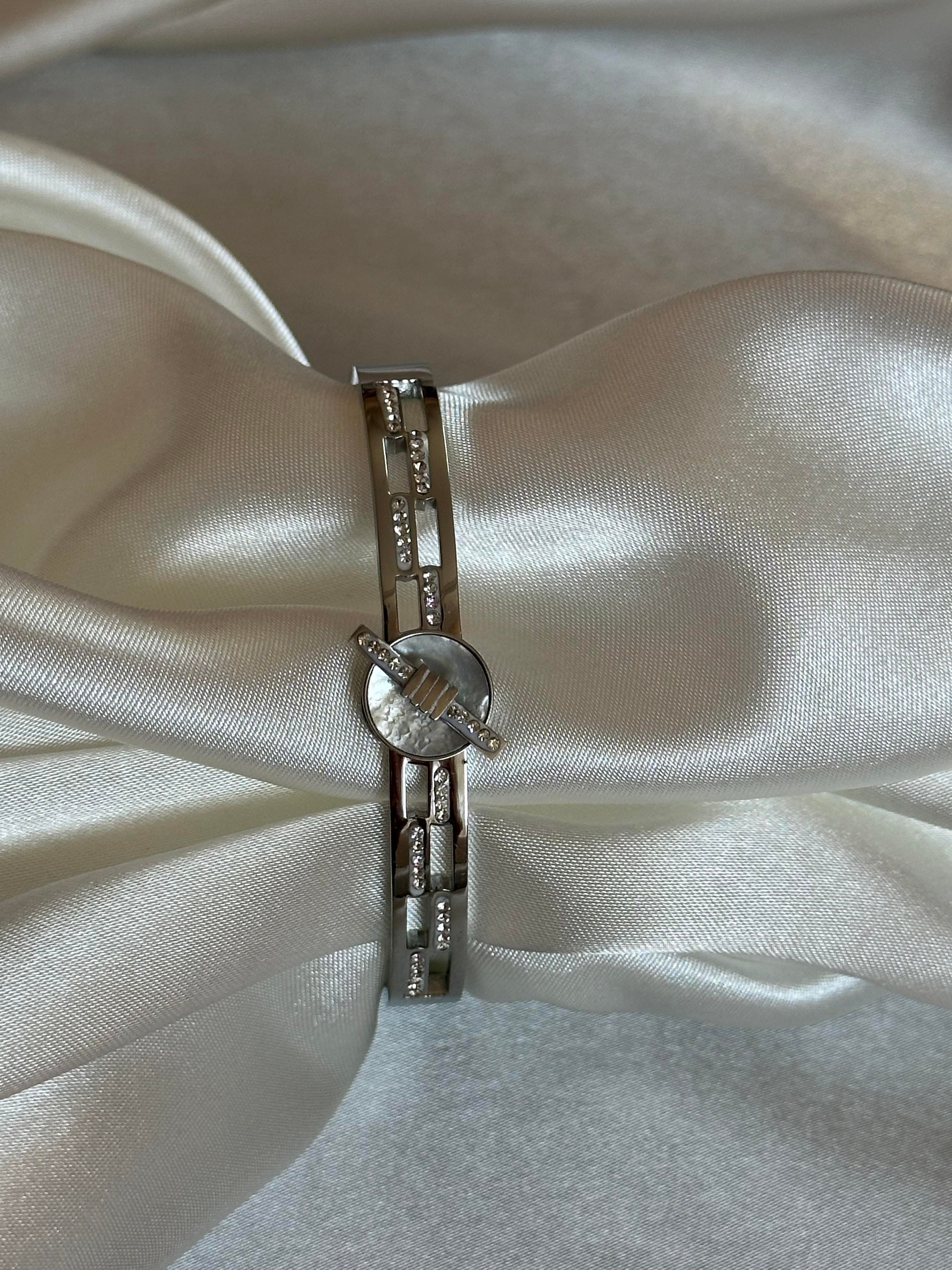 Zirkon Taşlı Sedef Mineli Model 316 Ayar Çelik Kelepçe Silver