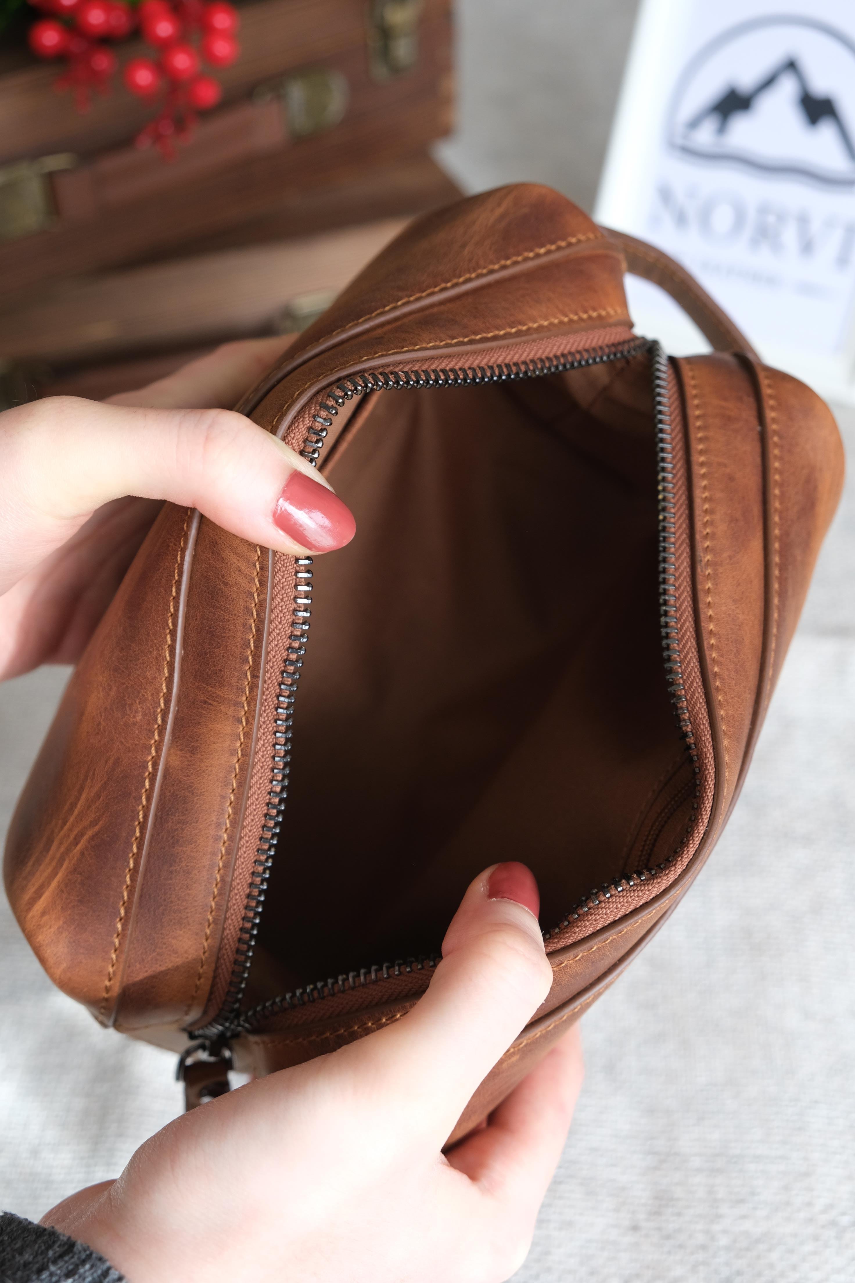 Deri El ÇantasıHakiki Deri Premium Tutma Bantlı El Çantası Taba 1280