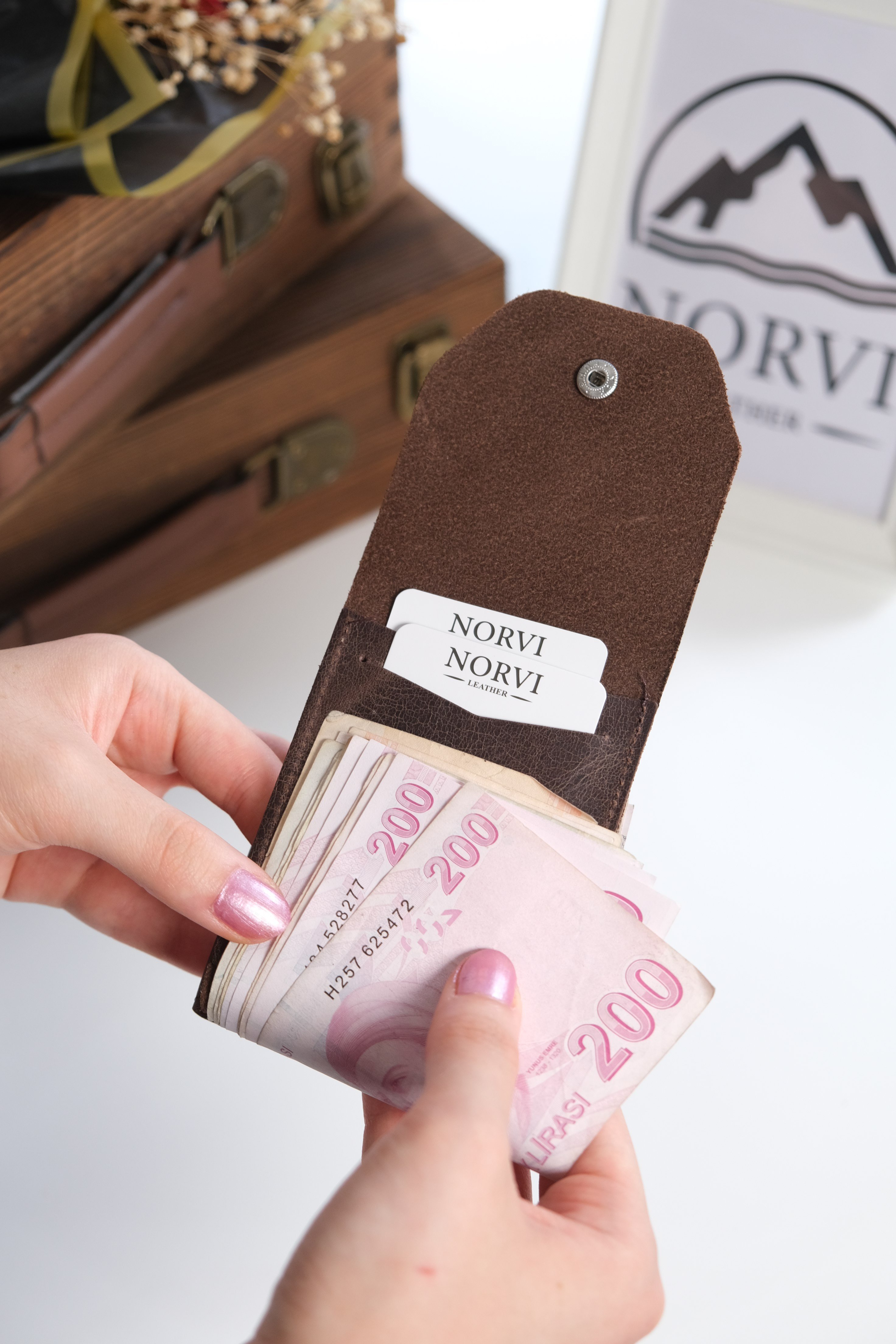Erkek Deri CüzdanViral Hakiki Deri Bol Kartlıklı Para Bölmeli Cüzdan Kahve 1380