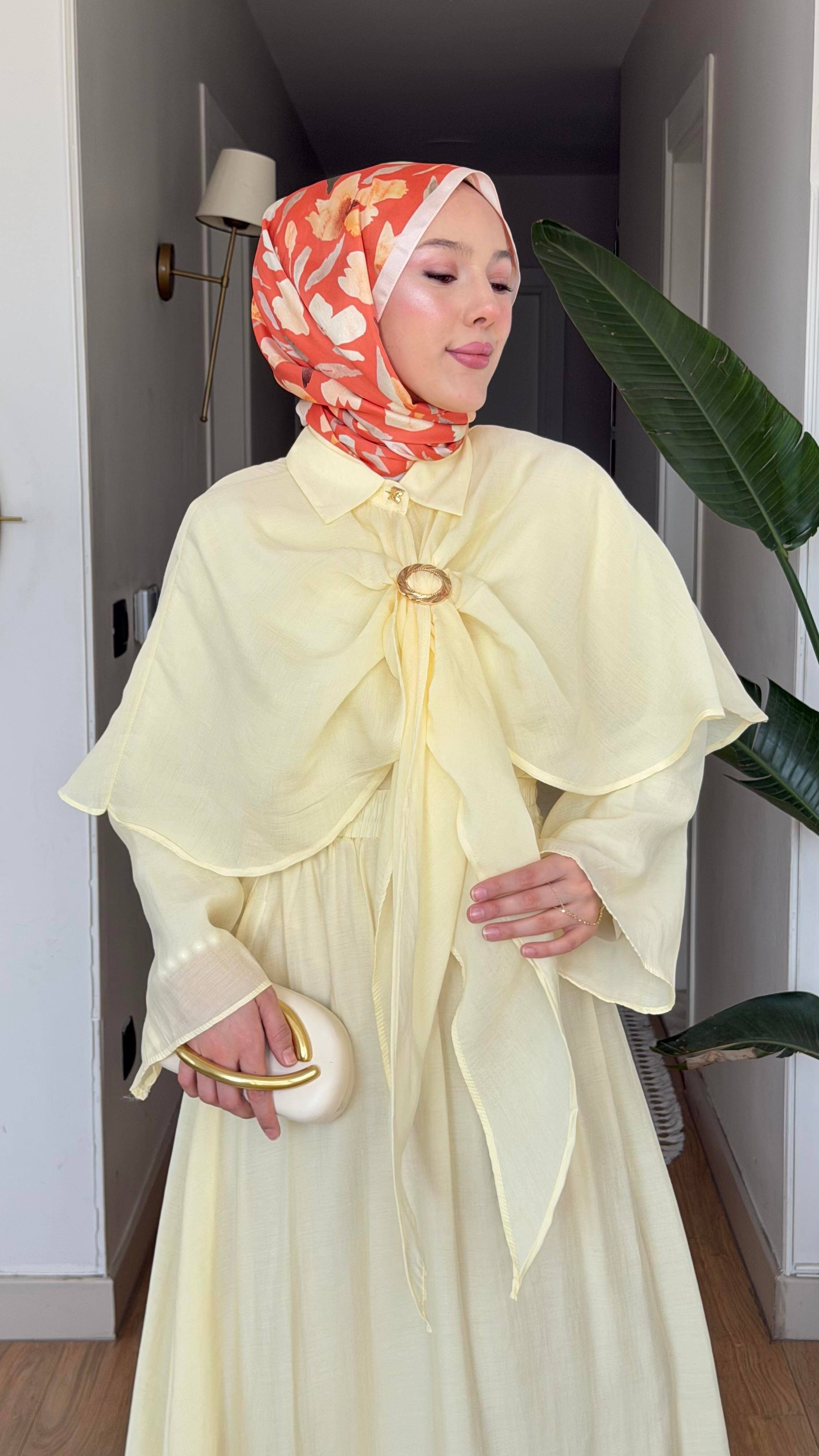 GALA TAKIM SARI