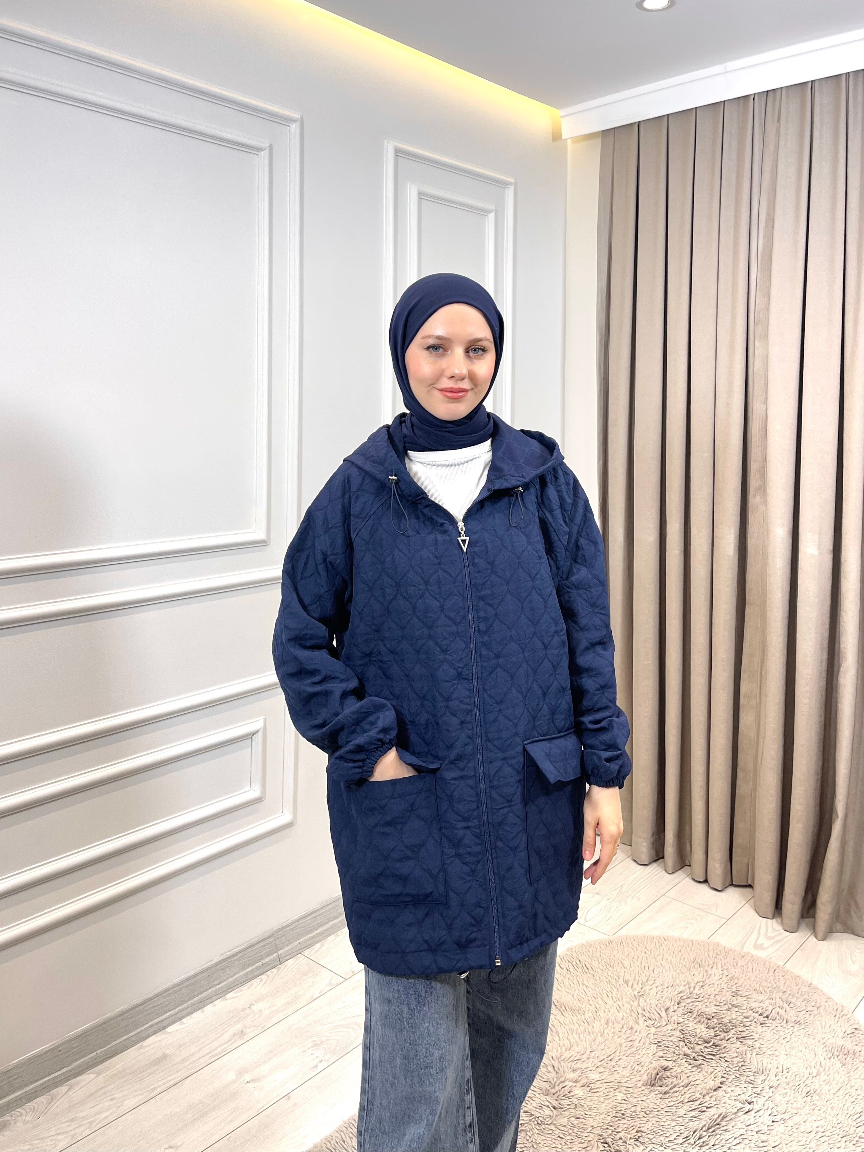 KAPİŞONLU KAPİTONE KAP LACİVERT