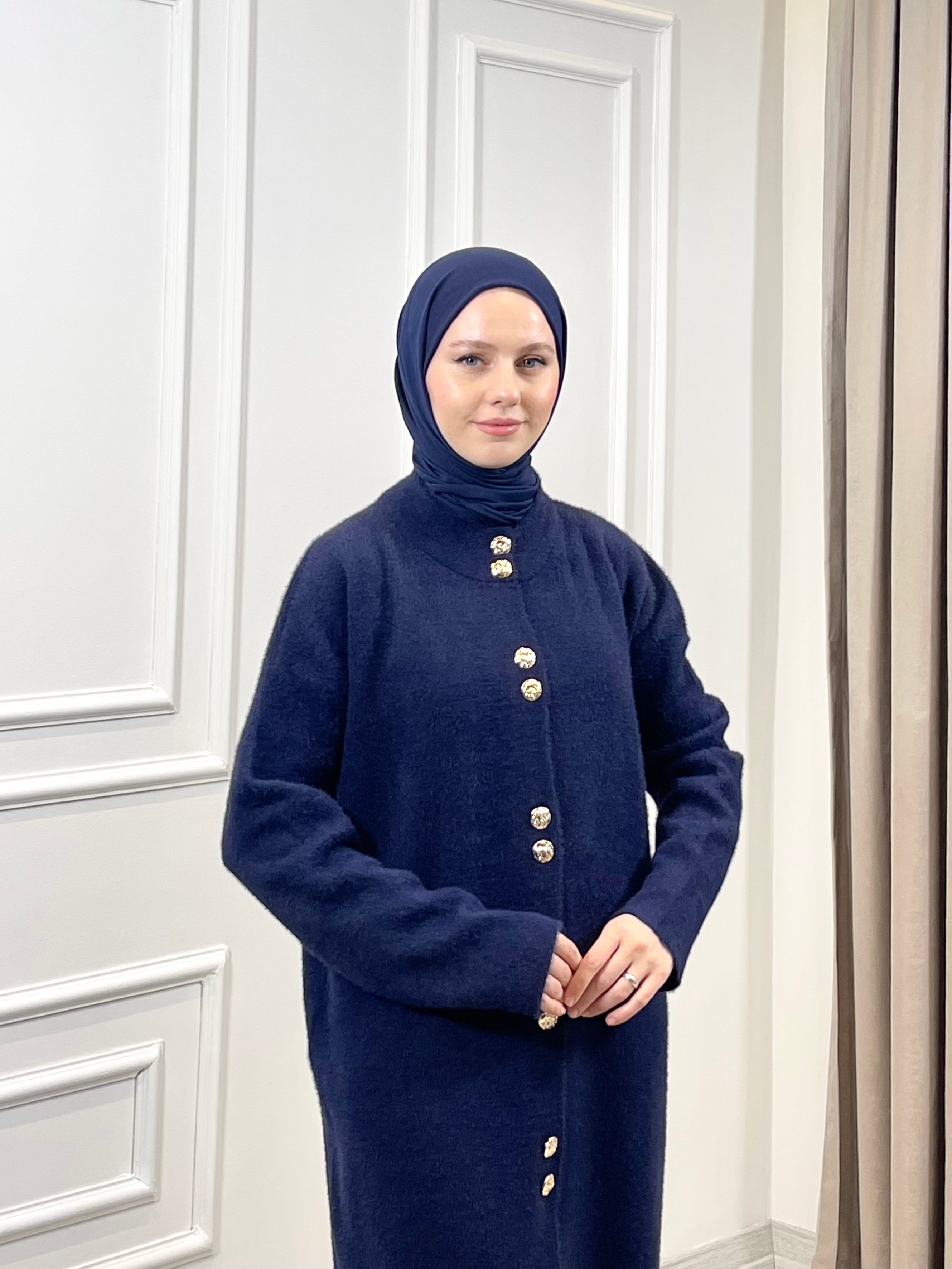 SAKALLI HIRKA LACİVERT