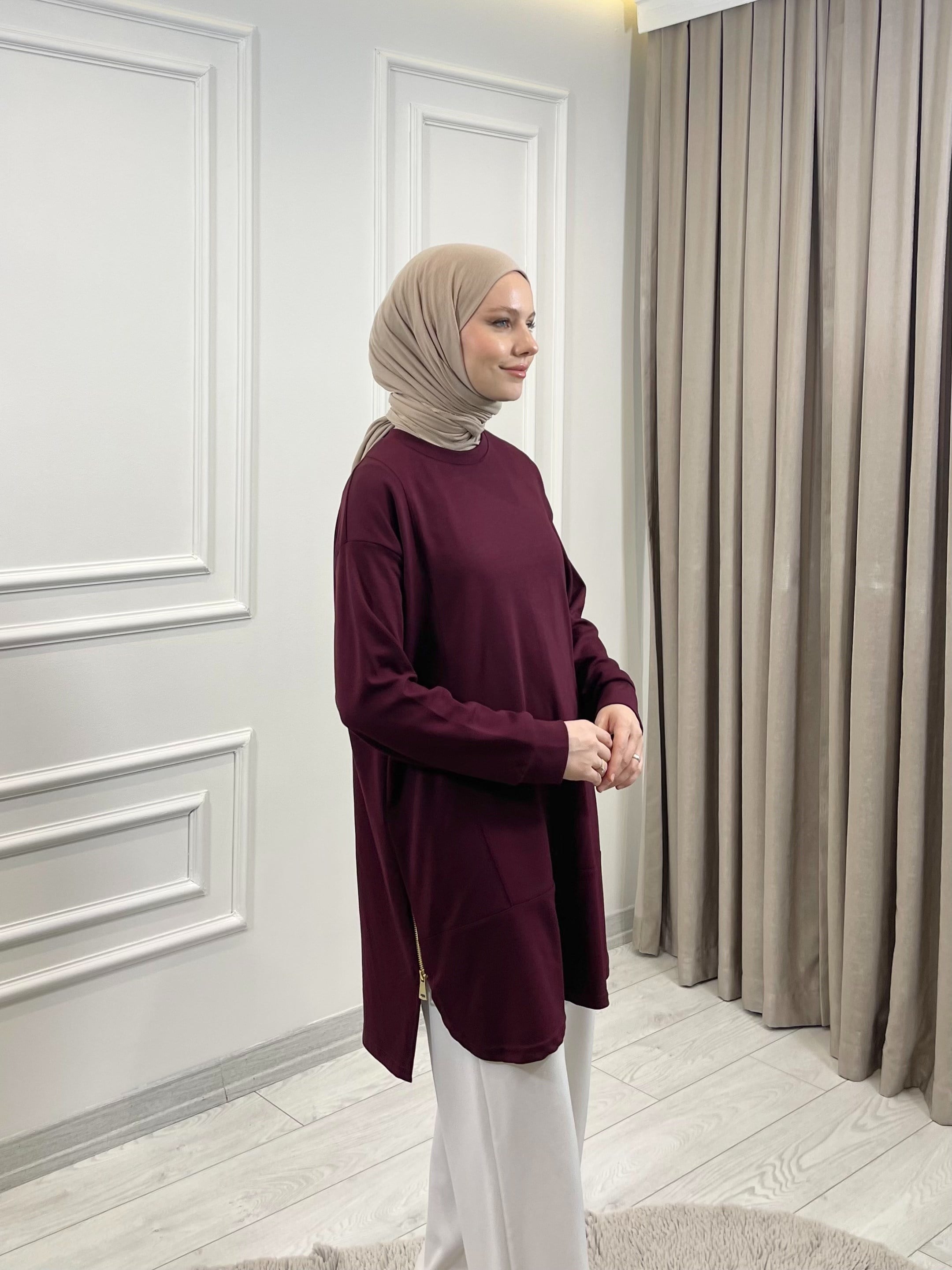 YANLARI FERMUARLI TUNİK BORDO