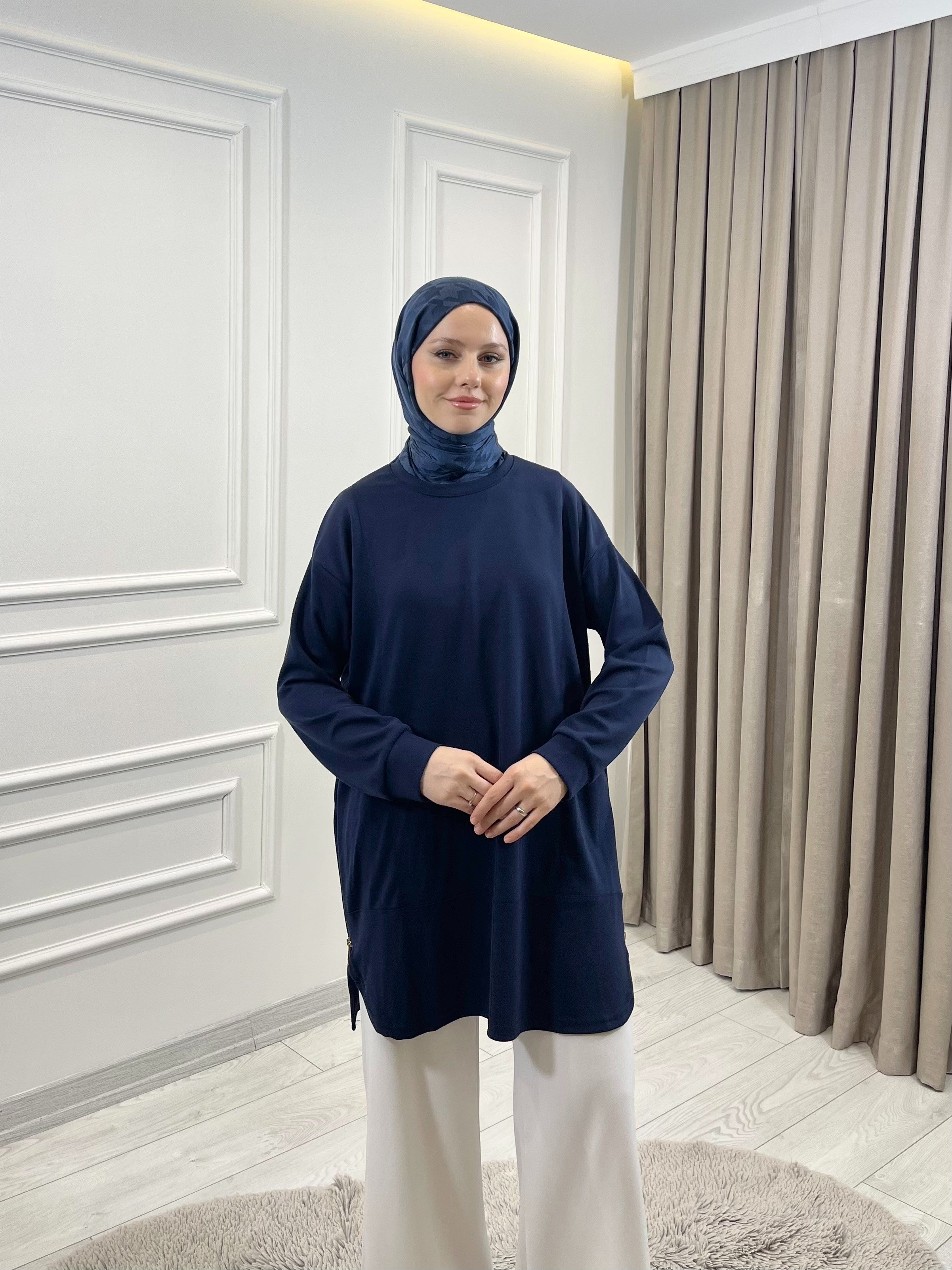 YANLARI FERMUARLI TUNİK LACİVERT