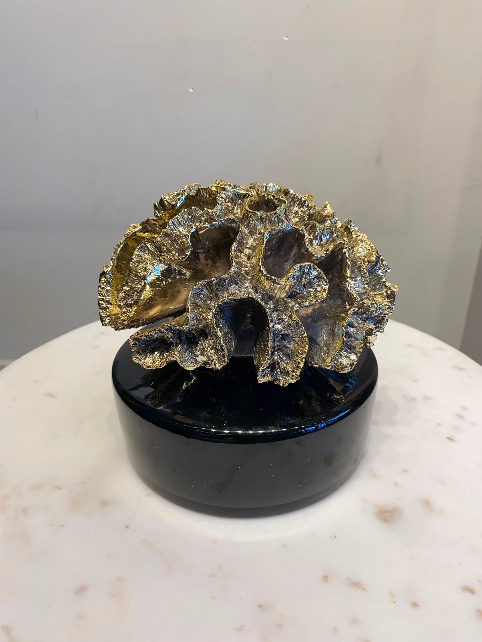 sln156-1-gold-94d-37
