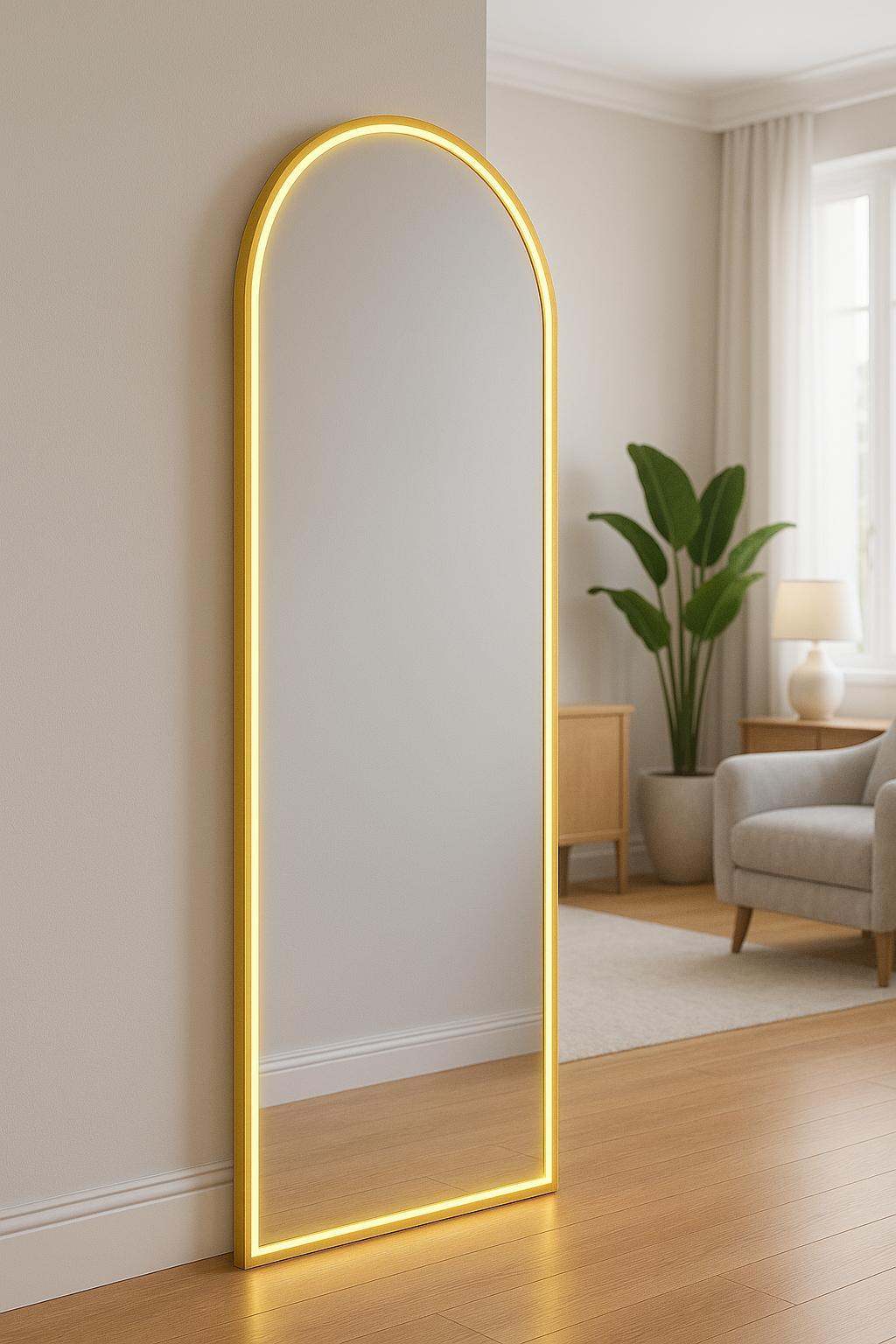 Gold Çerçeveli Gün Işığı Aydınlatmalı Modern Ayna