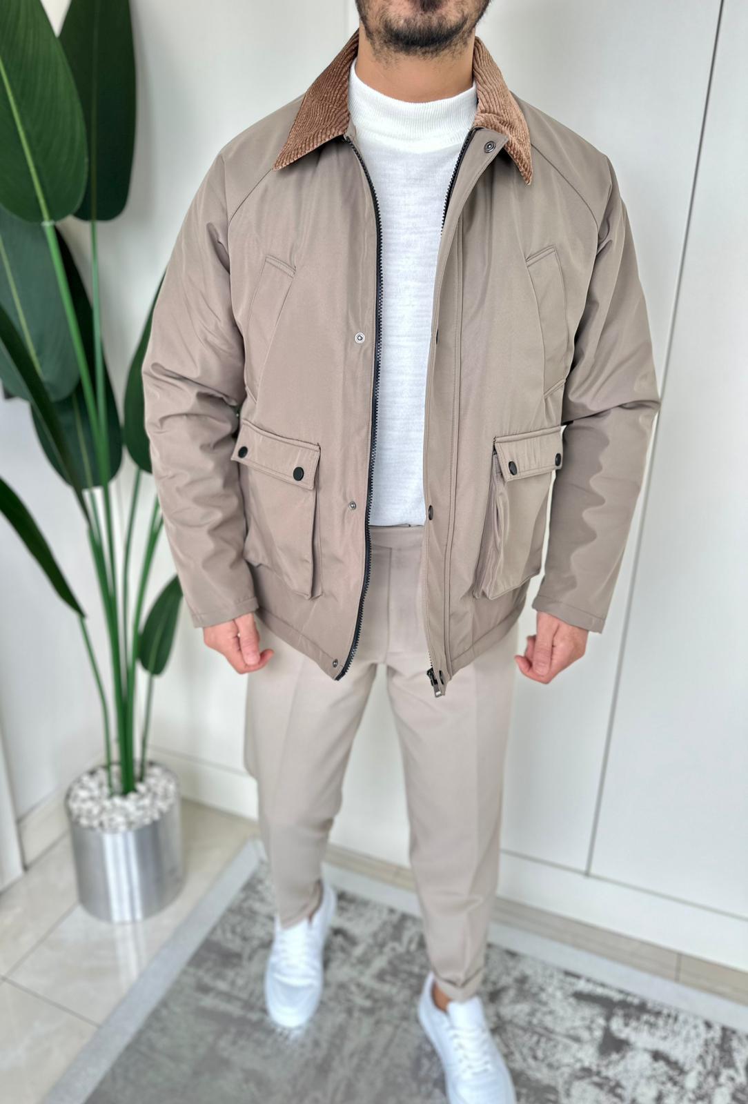 Kadife Yakalı Mont Krem