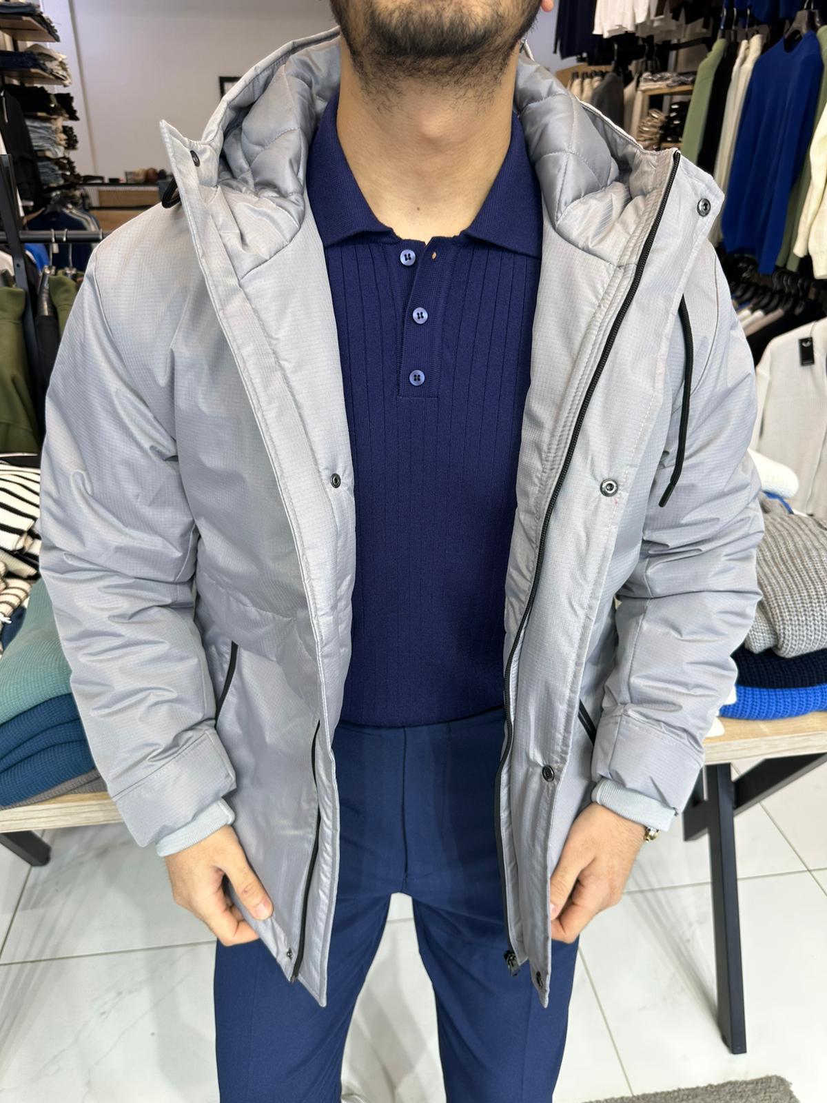 Kapüşonlu Mont Gri