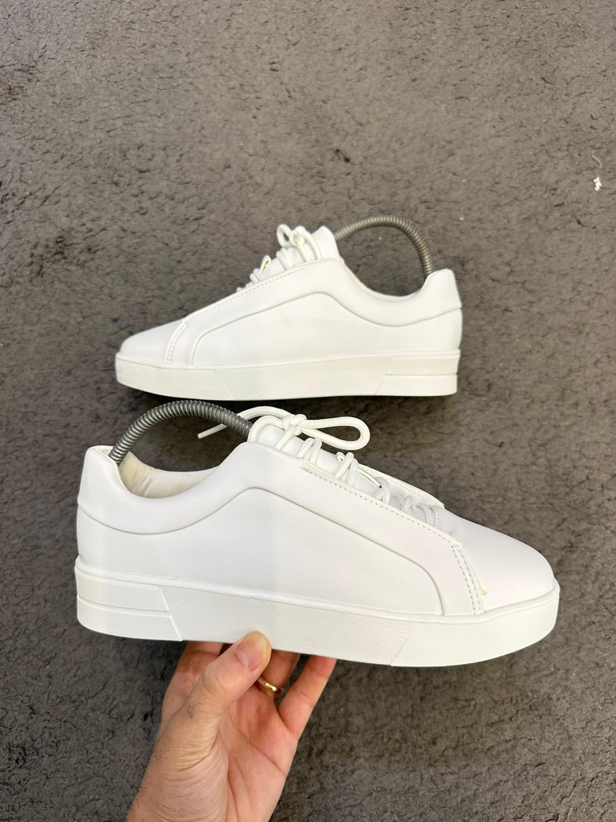 Sneaker Model Bağcıklı Ayakkabı