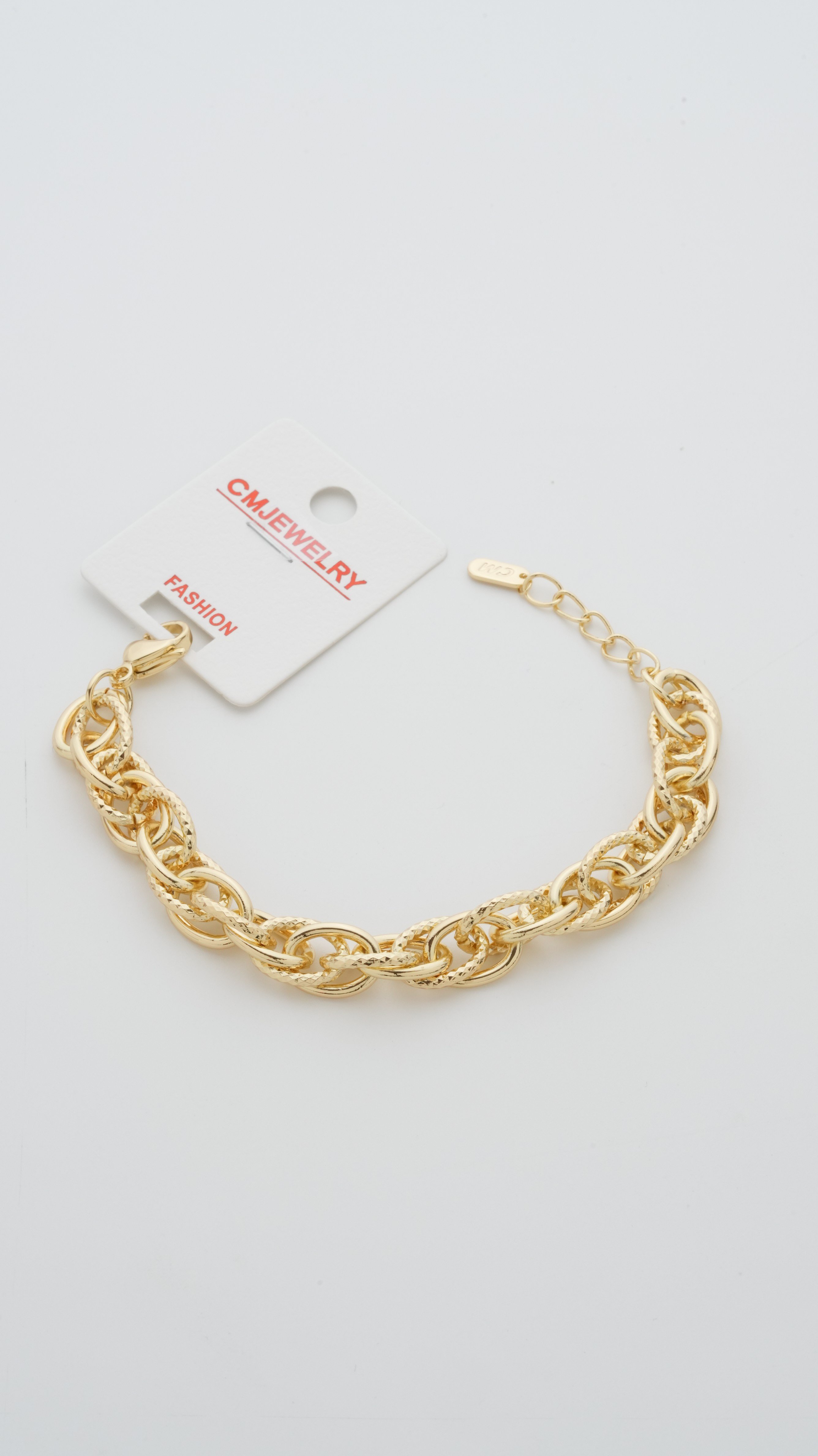 CM   BLKLK 0033