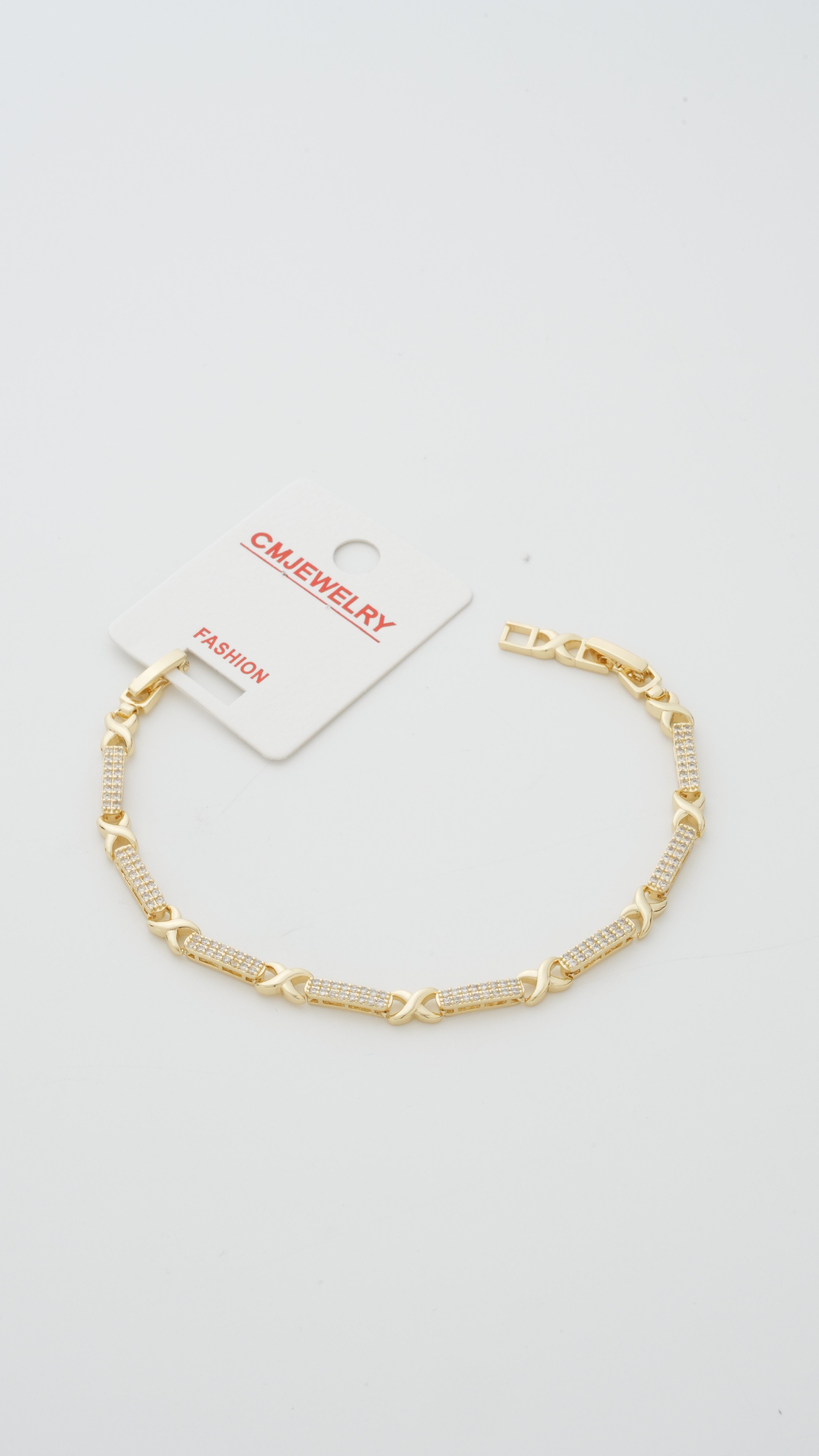 CM   BLKLK 0182