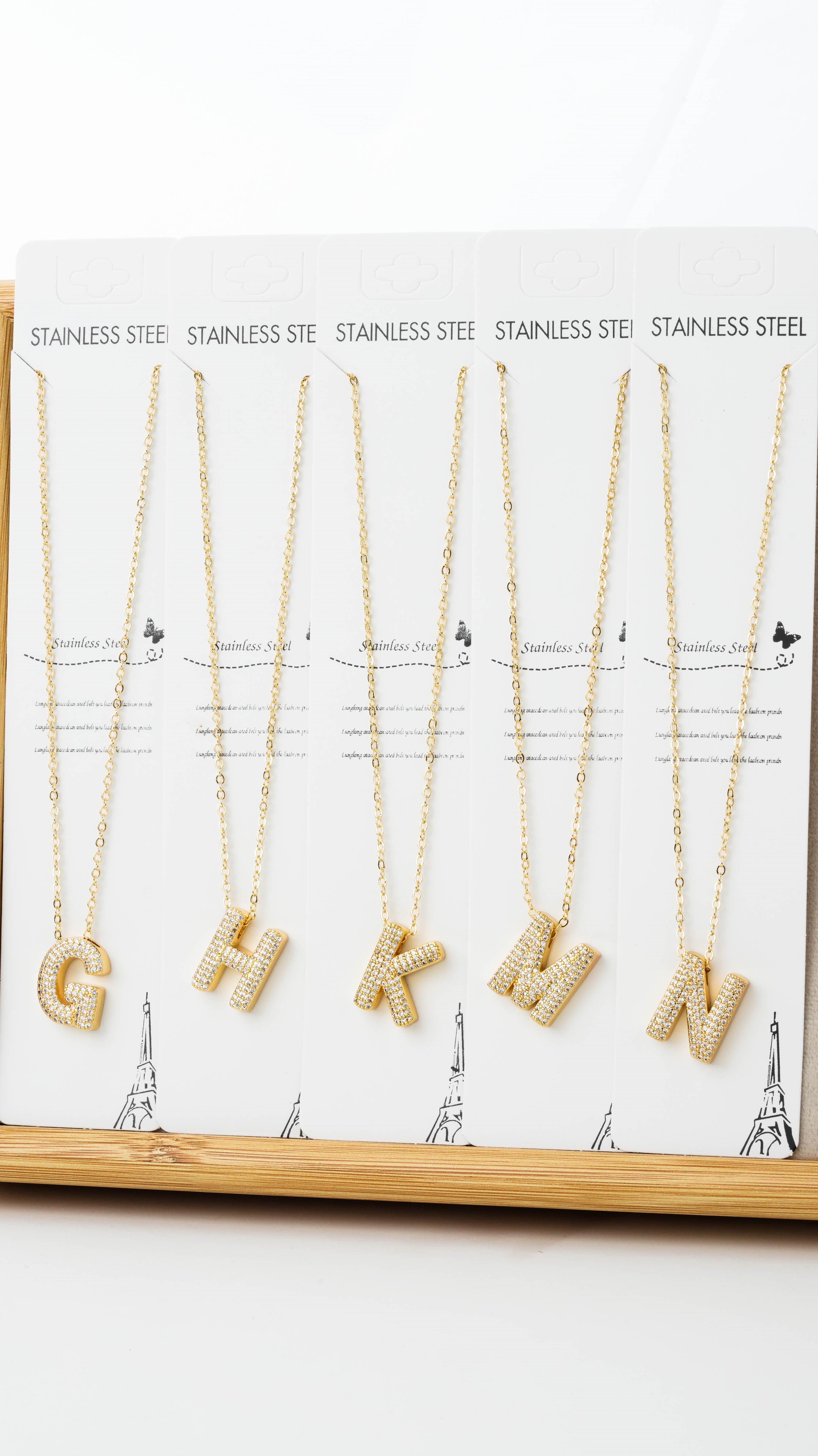 GOLD RENK ÇELİK HARF KOLYE