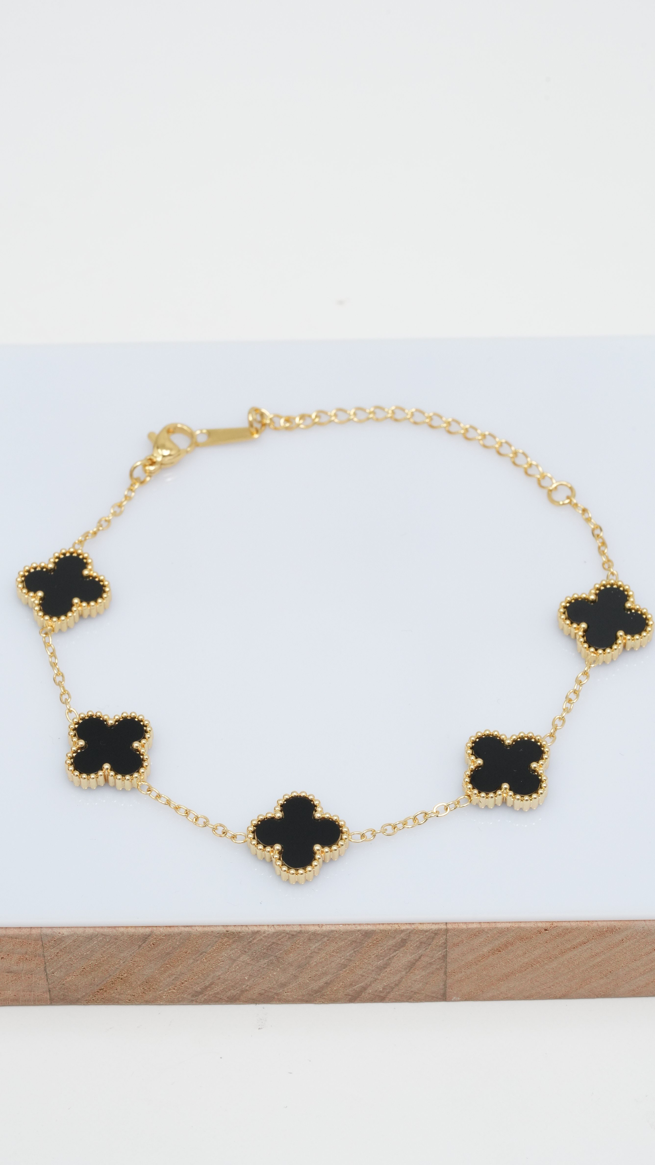 YONCA BLK 0002