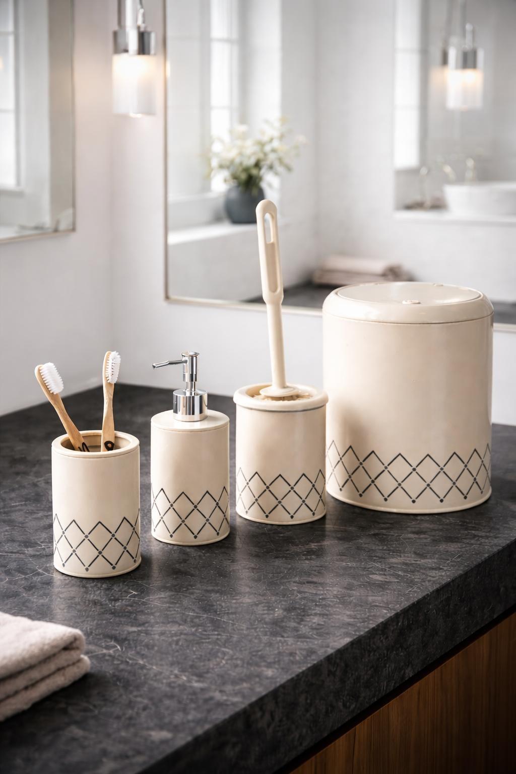 VICHY Geometrik Zikzak Desenli 4’lü Banyo Seti 