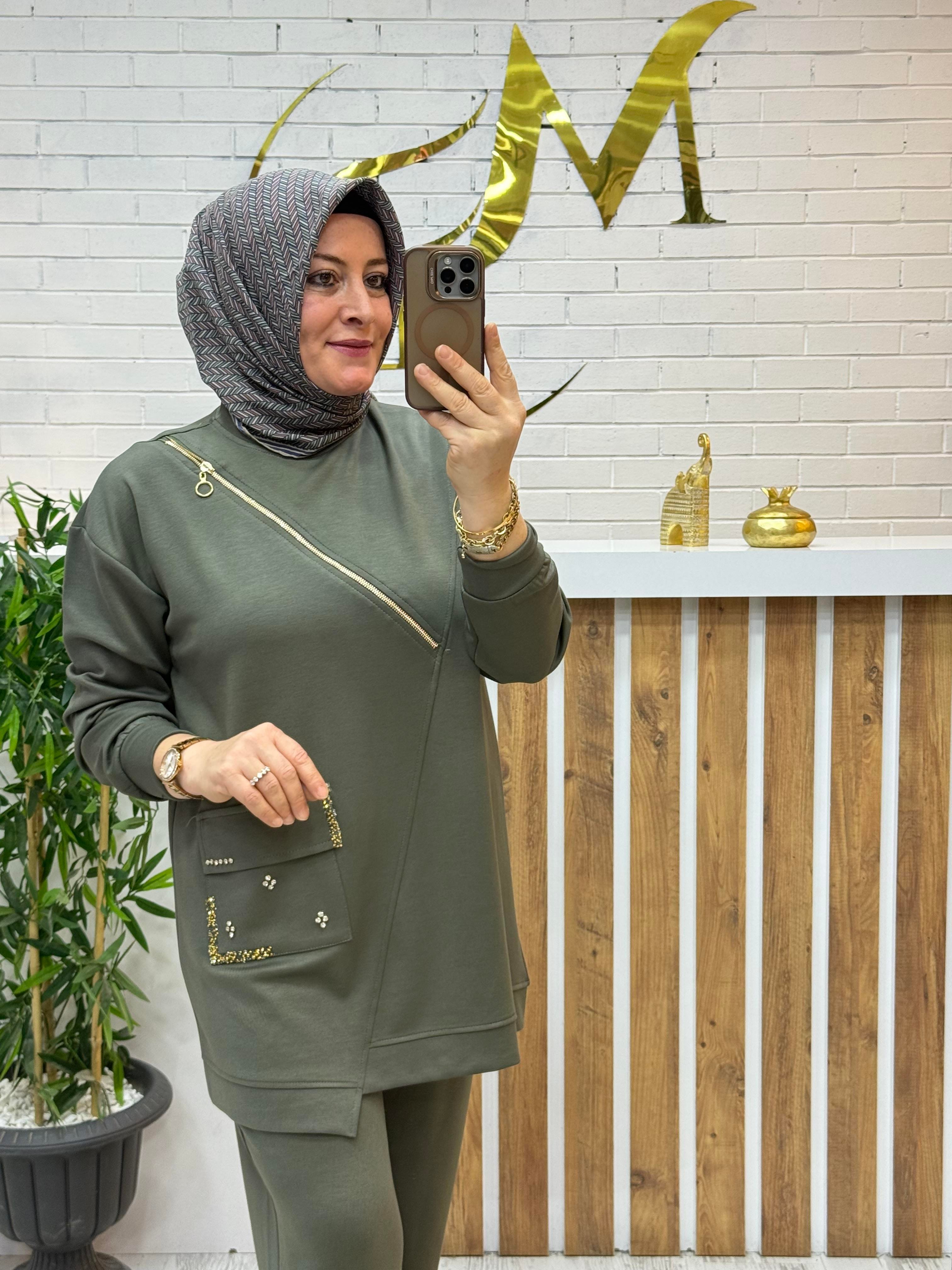 FERMUAR DETAYLI OYSHO TAKIM