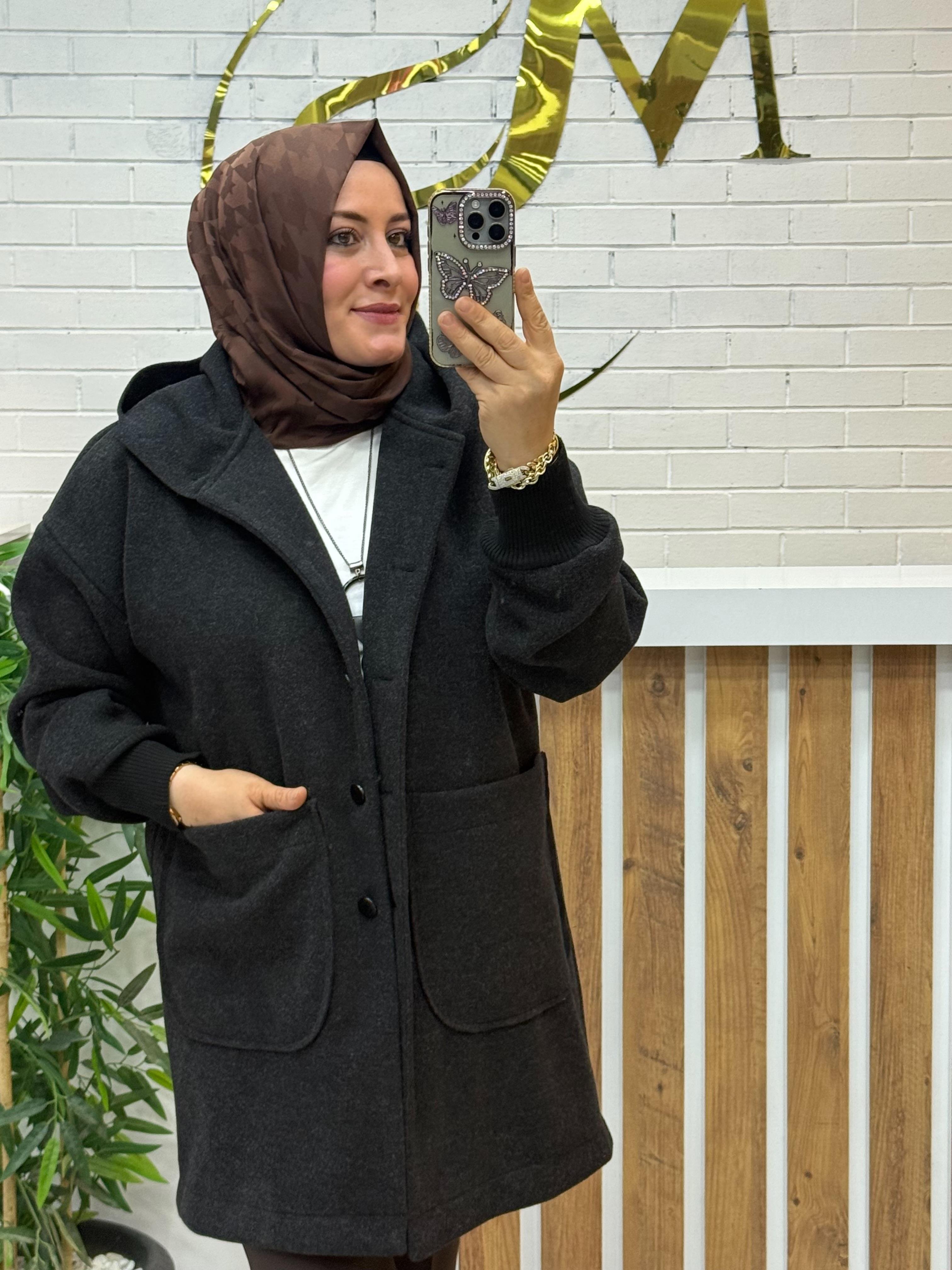 OVERSİZE KAŞE KABAN