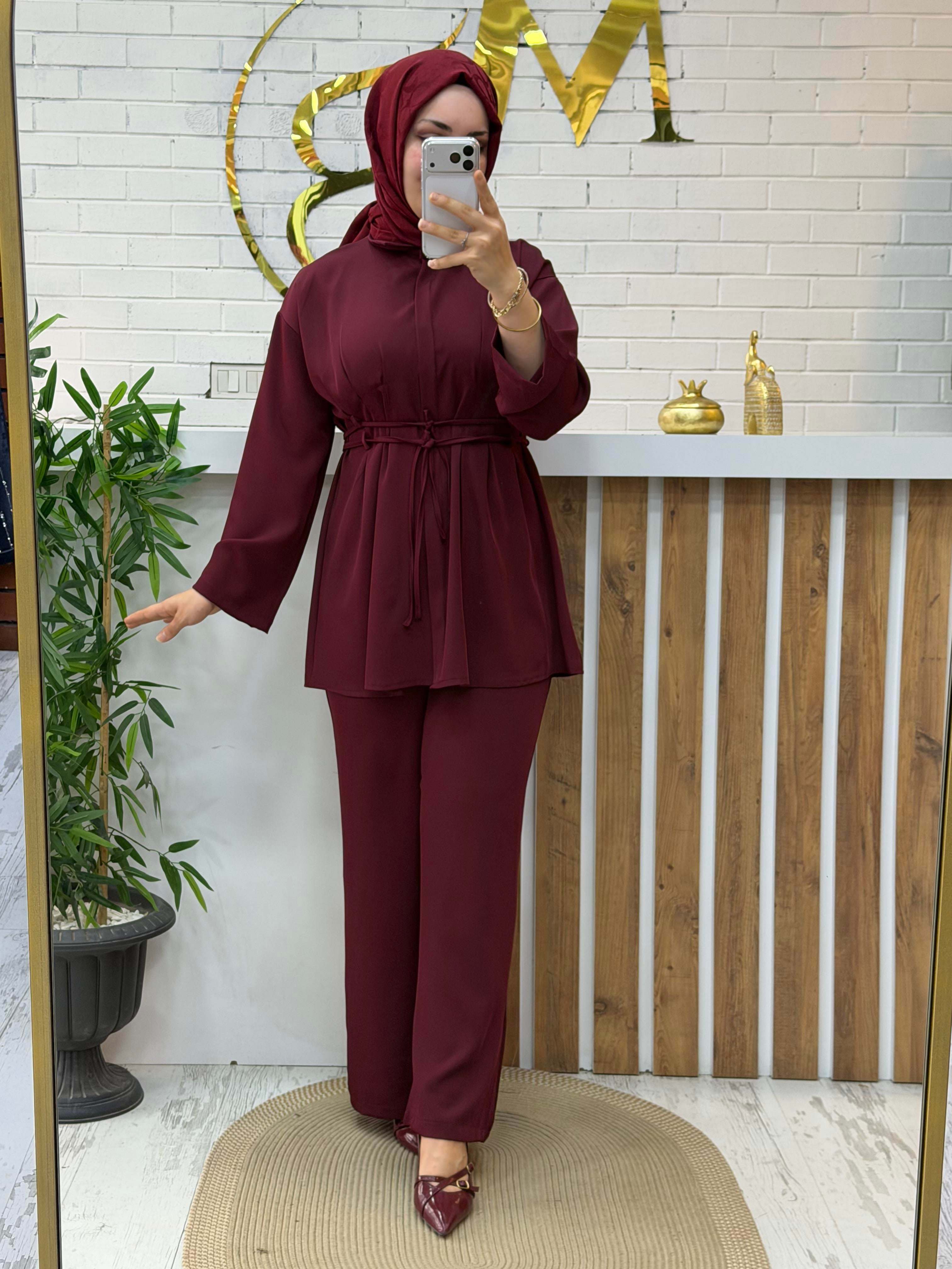 PRADA ÇİFT BAĞCIKLI ZARİF TAKIM