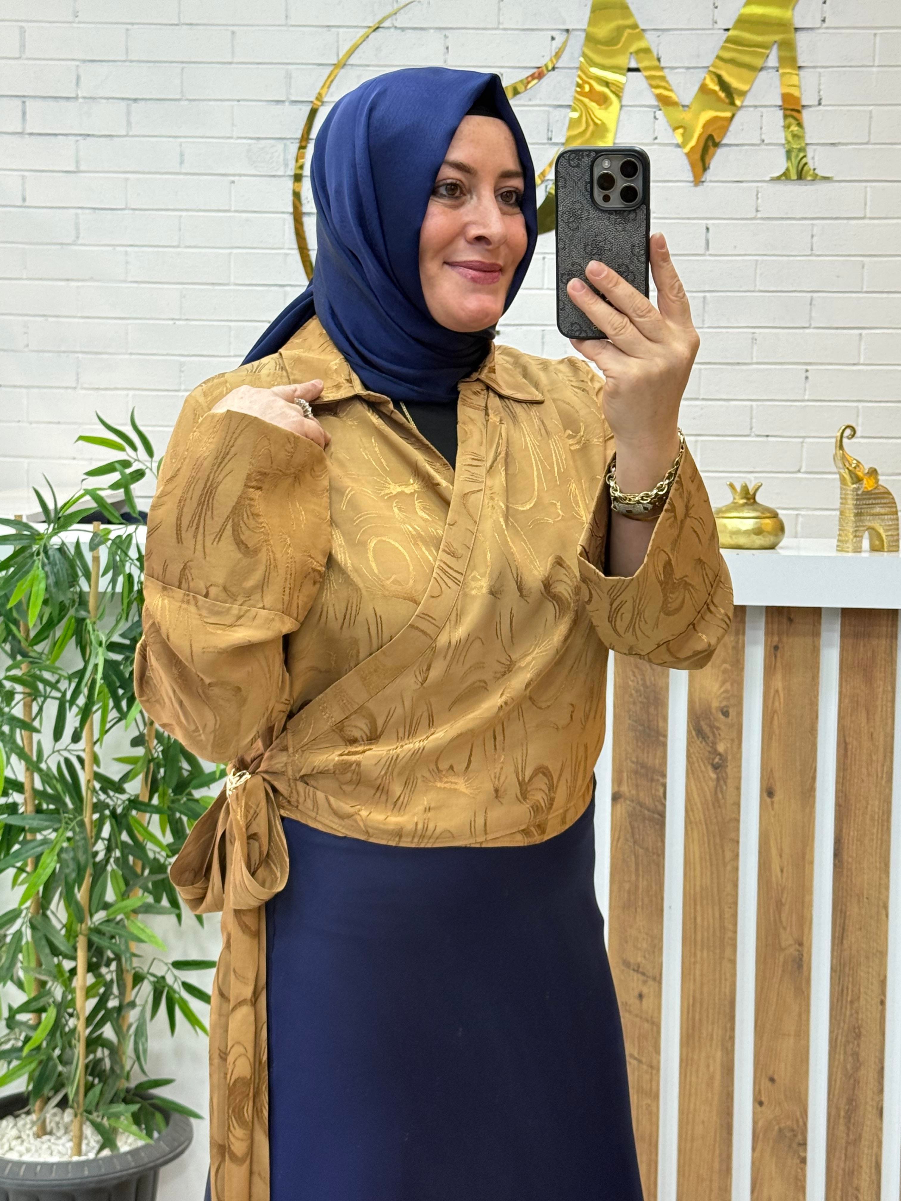 YANDAN BAĞLAMALI SATEN BLUZ