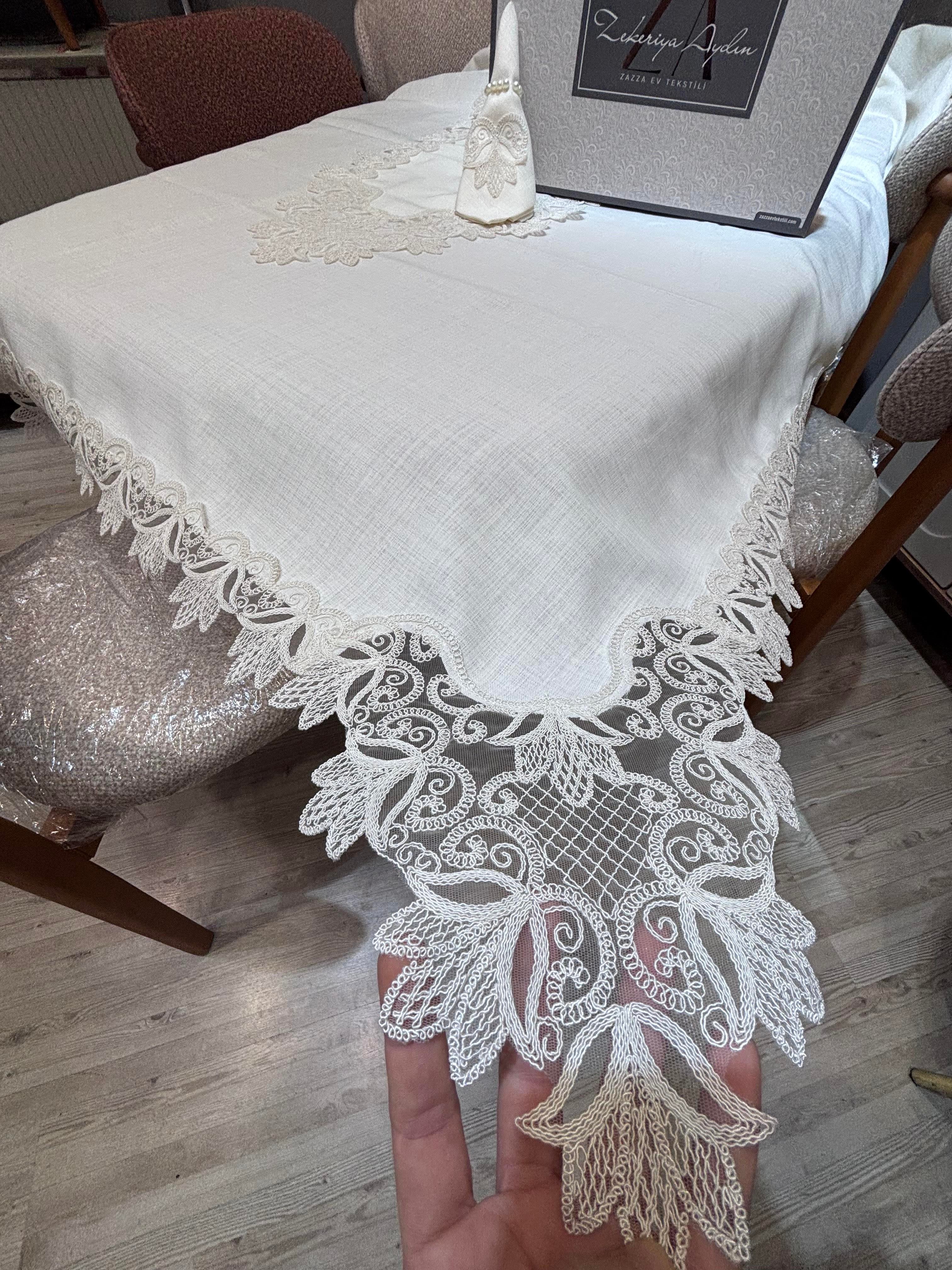 LALE KRAL LÜKS SOFRA TAKIMI