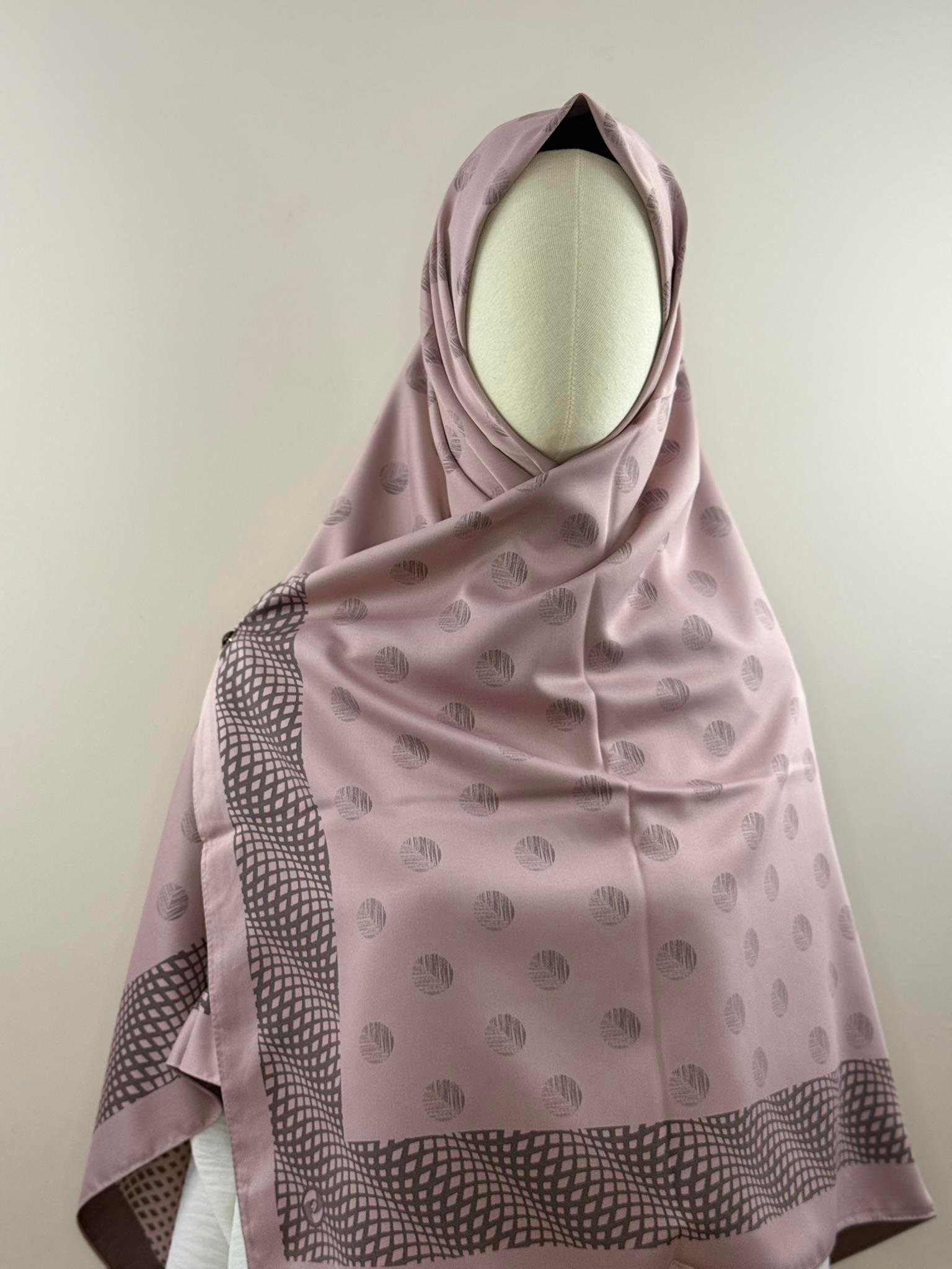Miss Color | Pudra Pembe Yaprak Desenli Eşarp