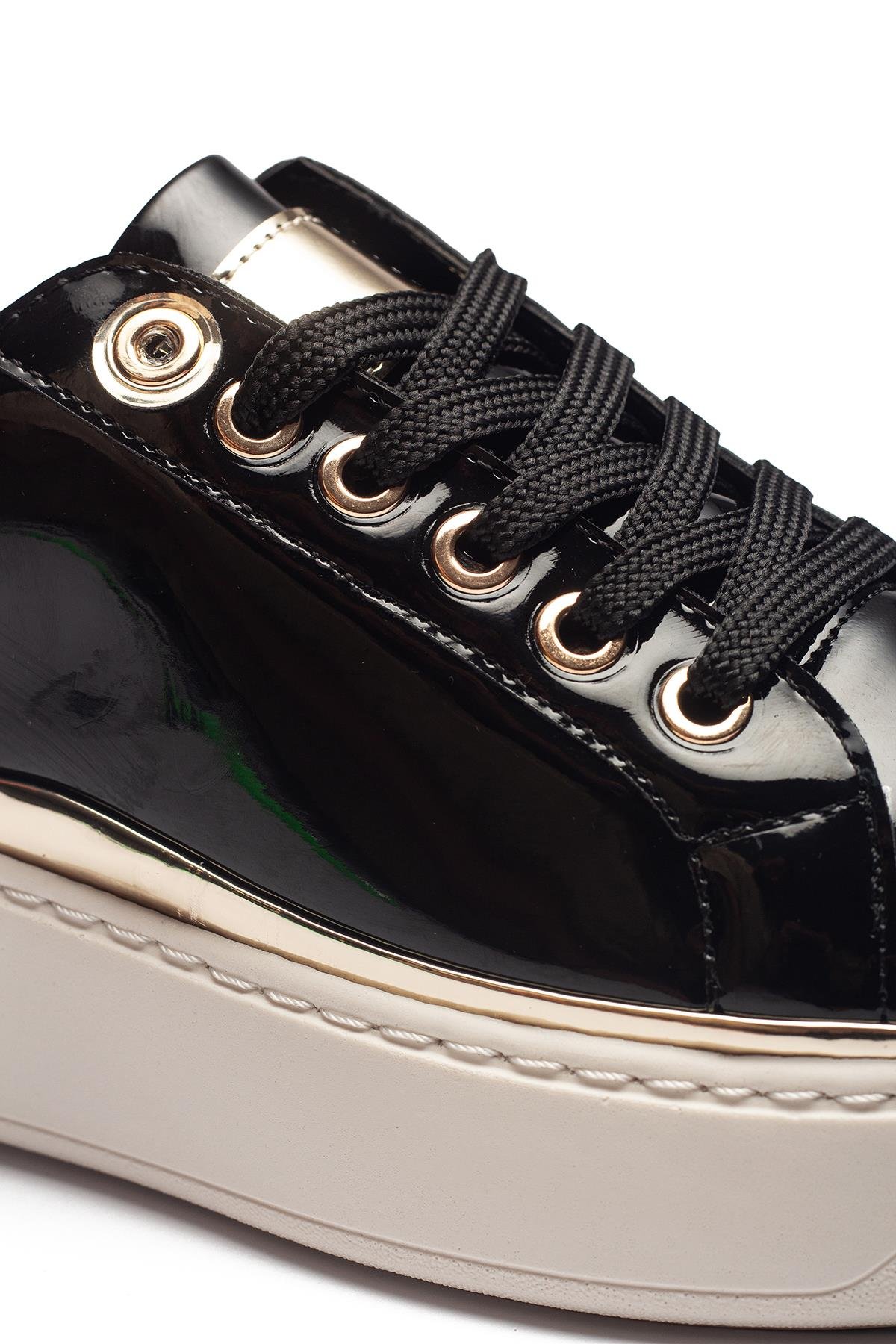Kadın Günlük Ortopedik Kaymaz Kırılmaz Taban Konforlu Ortopedik Sneakers Spor Ayakkabı