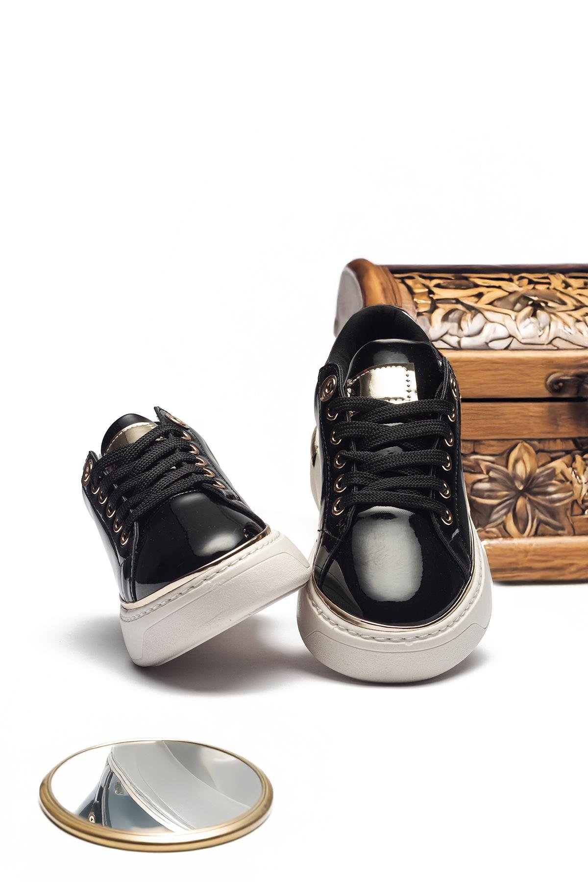 Kadın Günlük Ortopedik Kaymaz Kırılmaz Taban Konforlu Ortopedik Sneakers Spor Ayakkabı