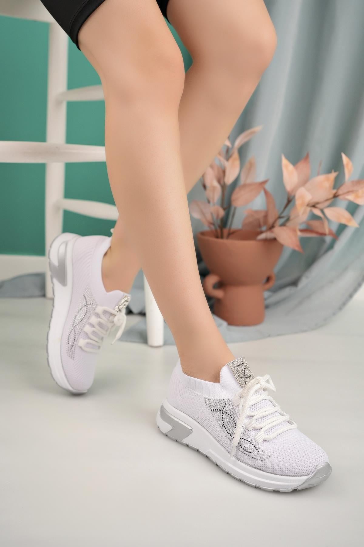 Kadın Ortopedik Taban Triko Taş Detaylı Sneaker Yürüyüş Ayakkabısı