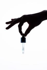 Vichy - Mineral 89 Probiyotik Türevi İçeren Aydınlatıcı ve Canlandırıcı Serum