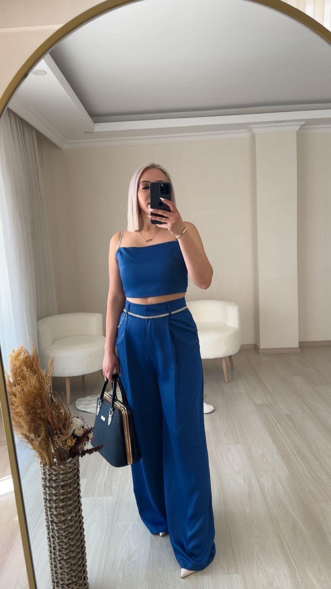 KREP SATEN TAŞ KEMERLİ PANTOLON VE CROP TAKIM