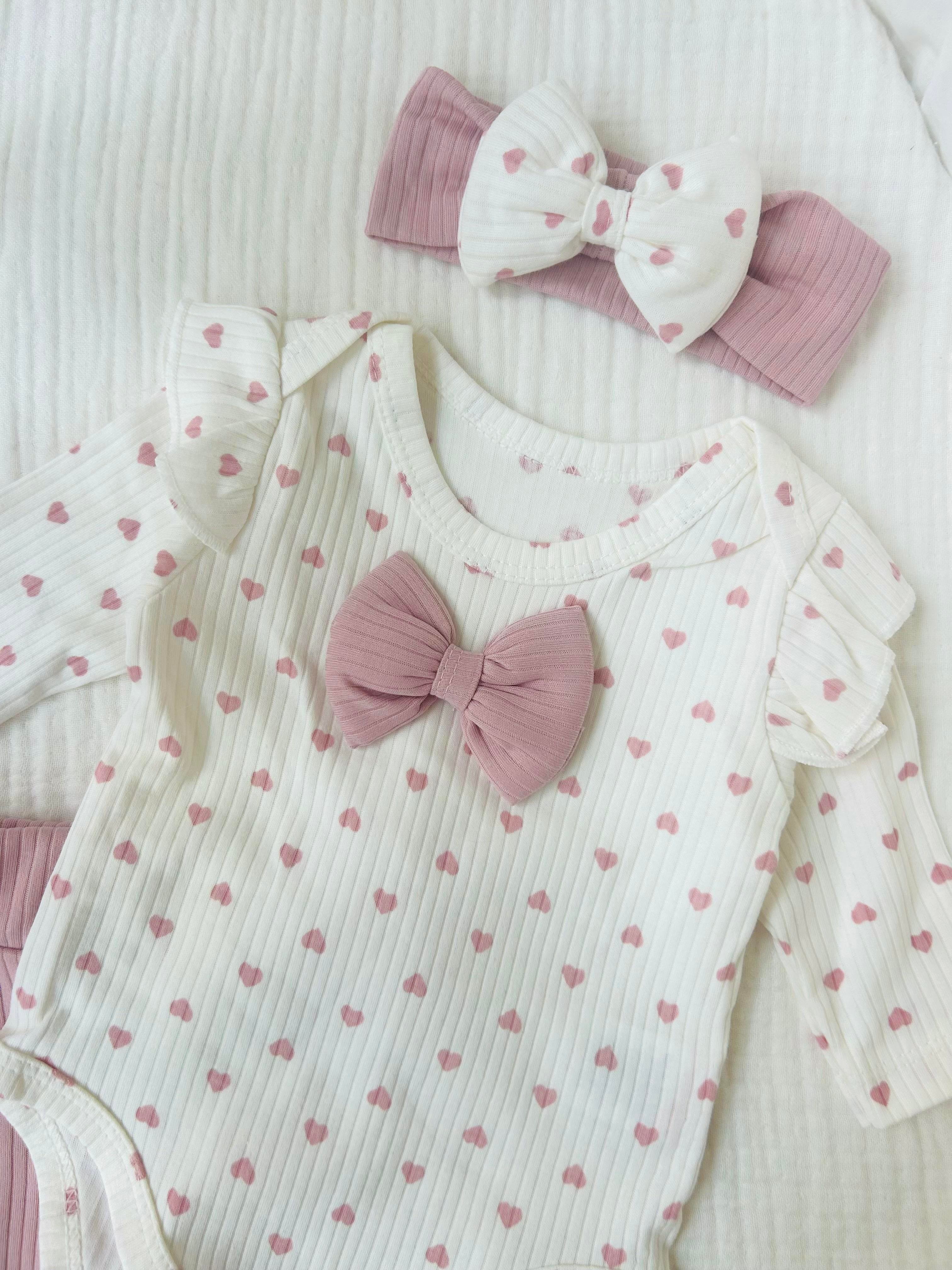 3 Parça Fiyonklu Pembe Takım