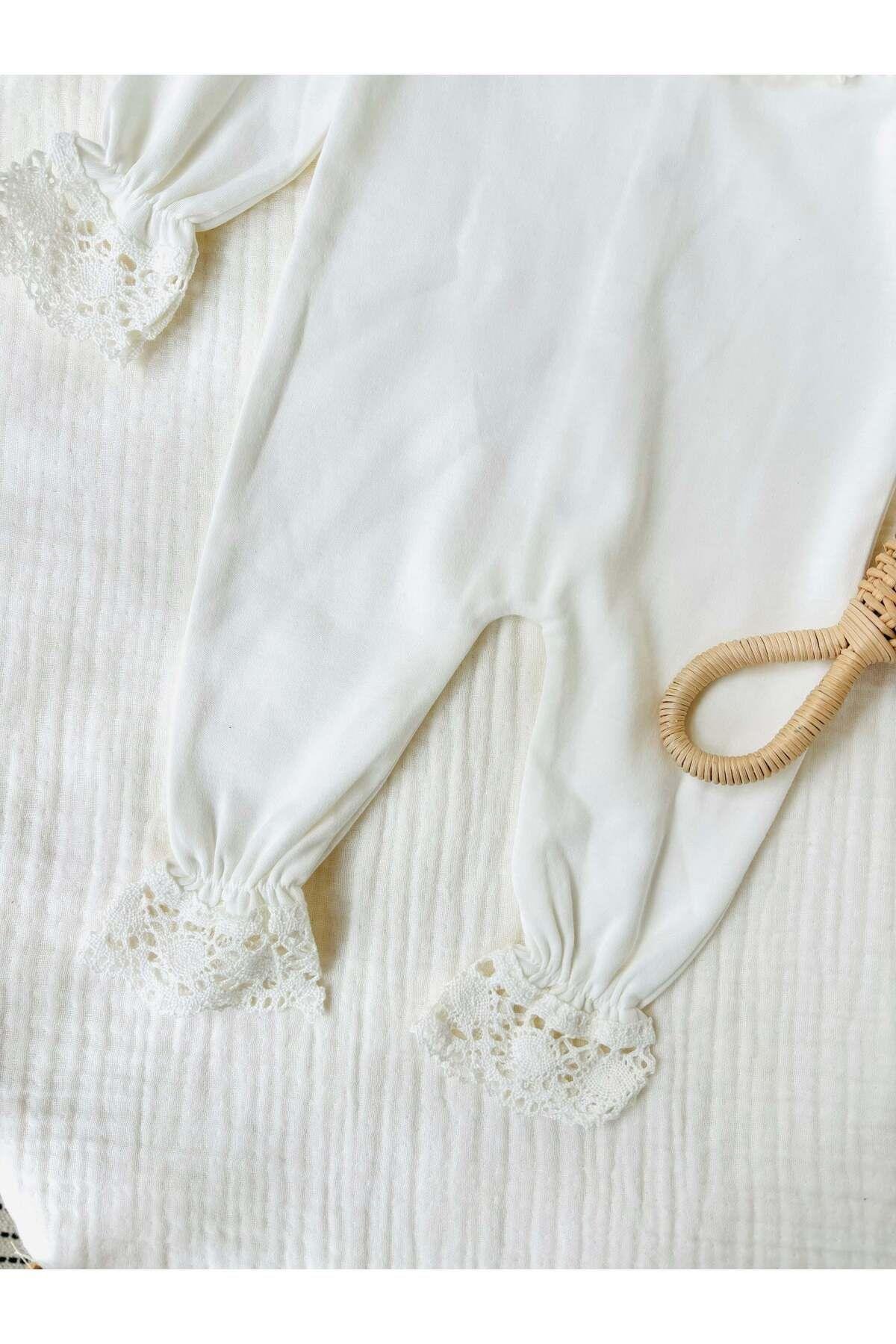 Aleo Dantelli Yenidoğan Tulum