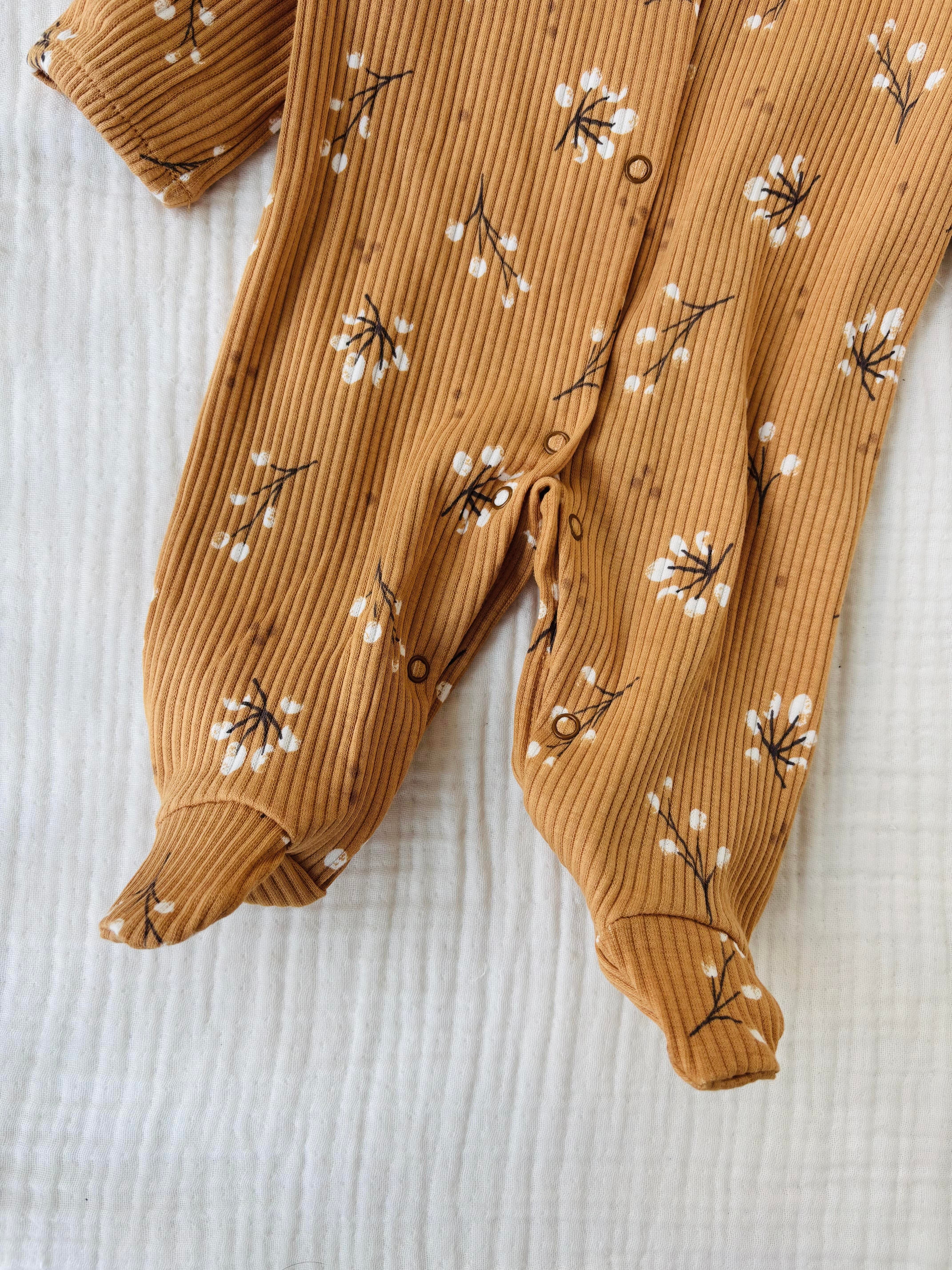 Aria Yakası Nakışlı Patikli Tulum