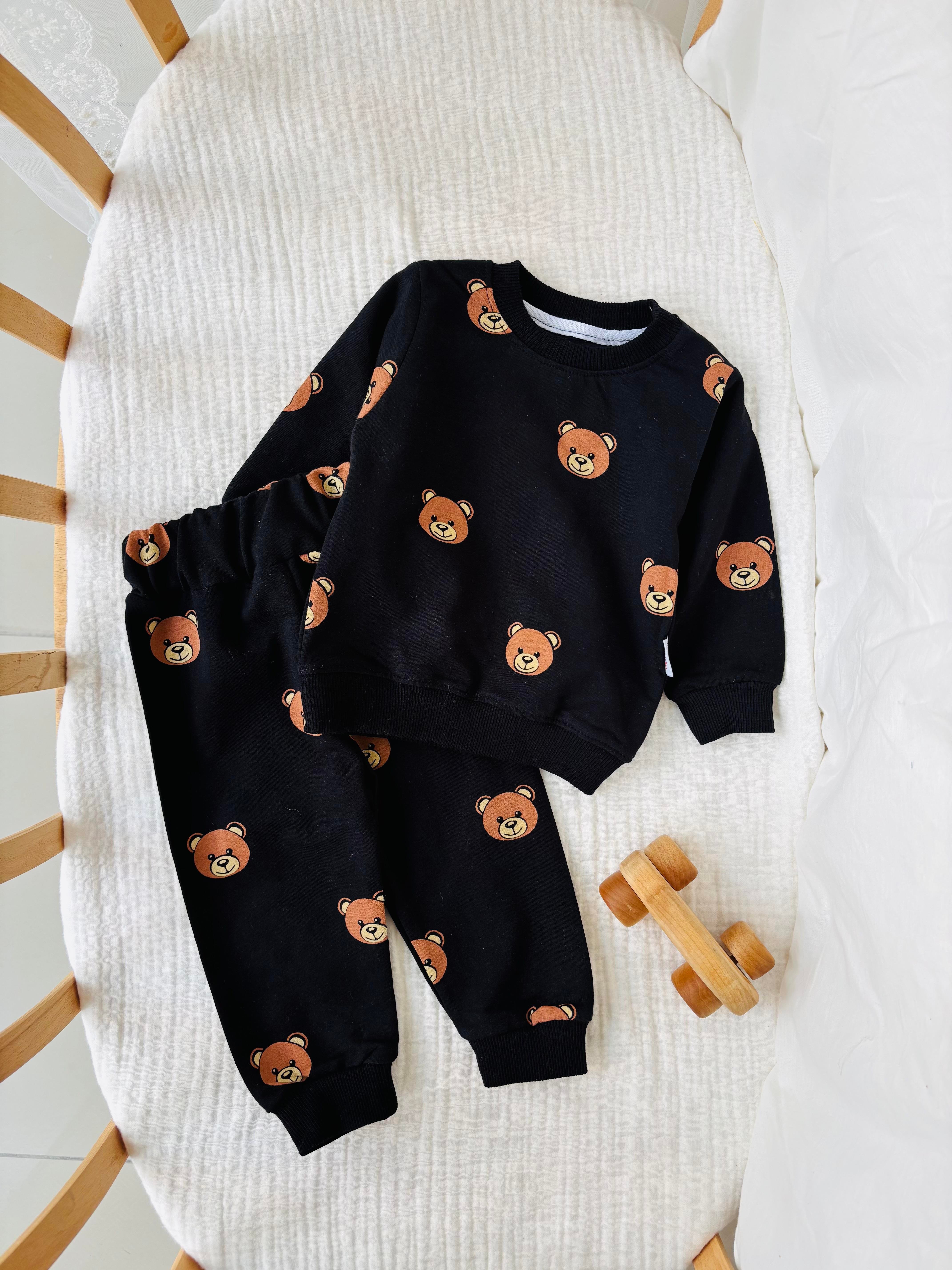 Arthur Ayı Desenli Takım - Siyah