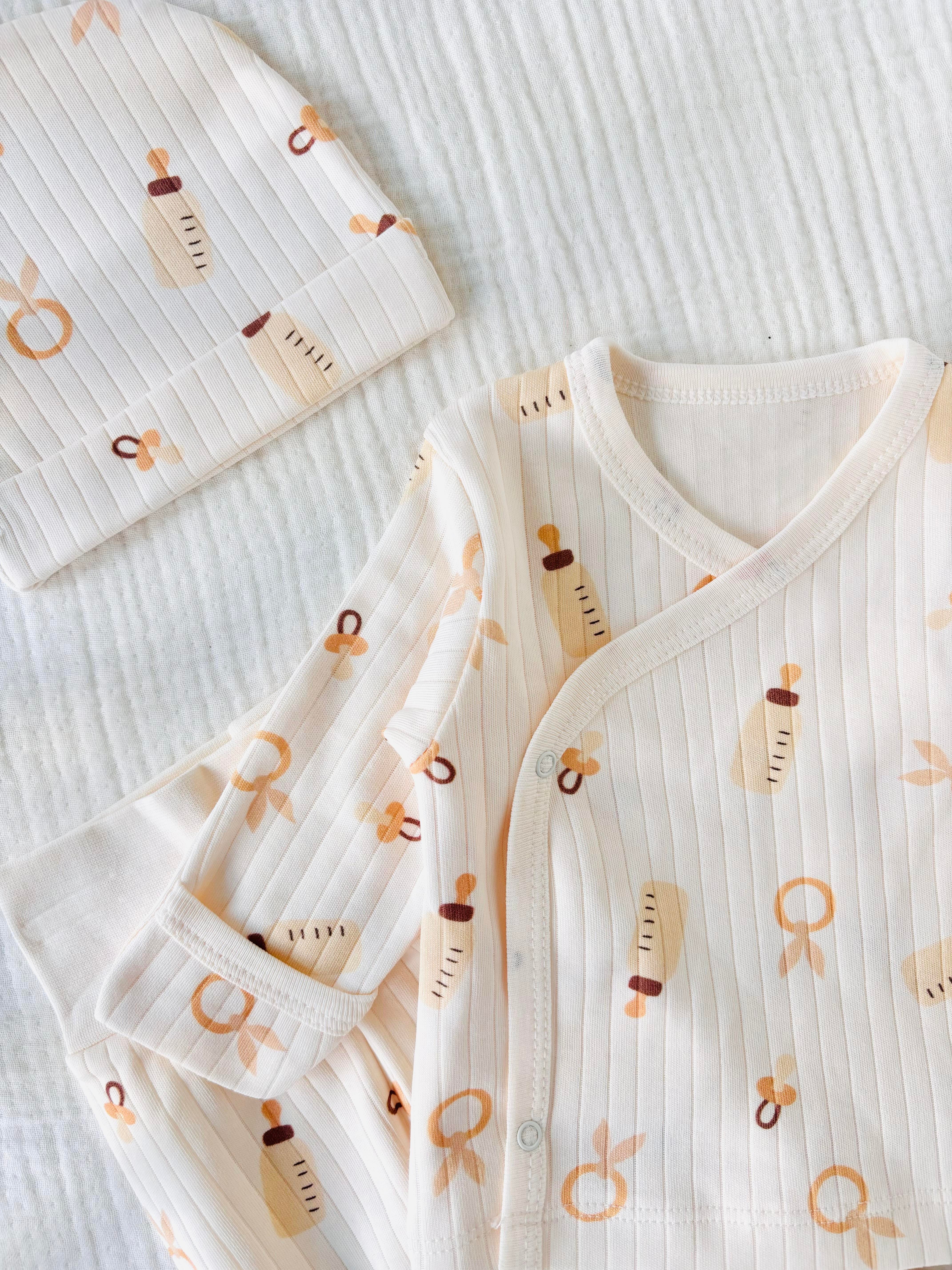 Biberon Desenli 3 Parça Yenidoğan Takımı