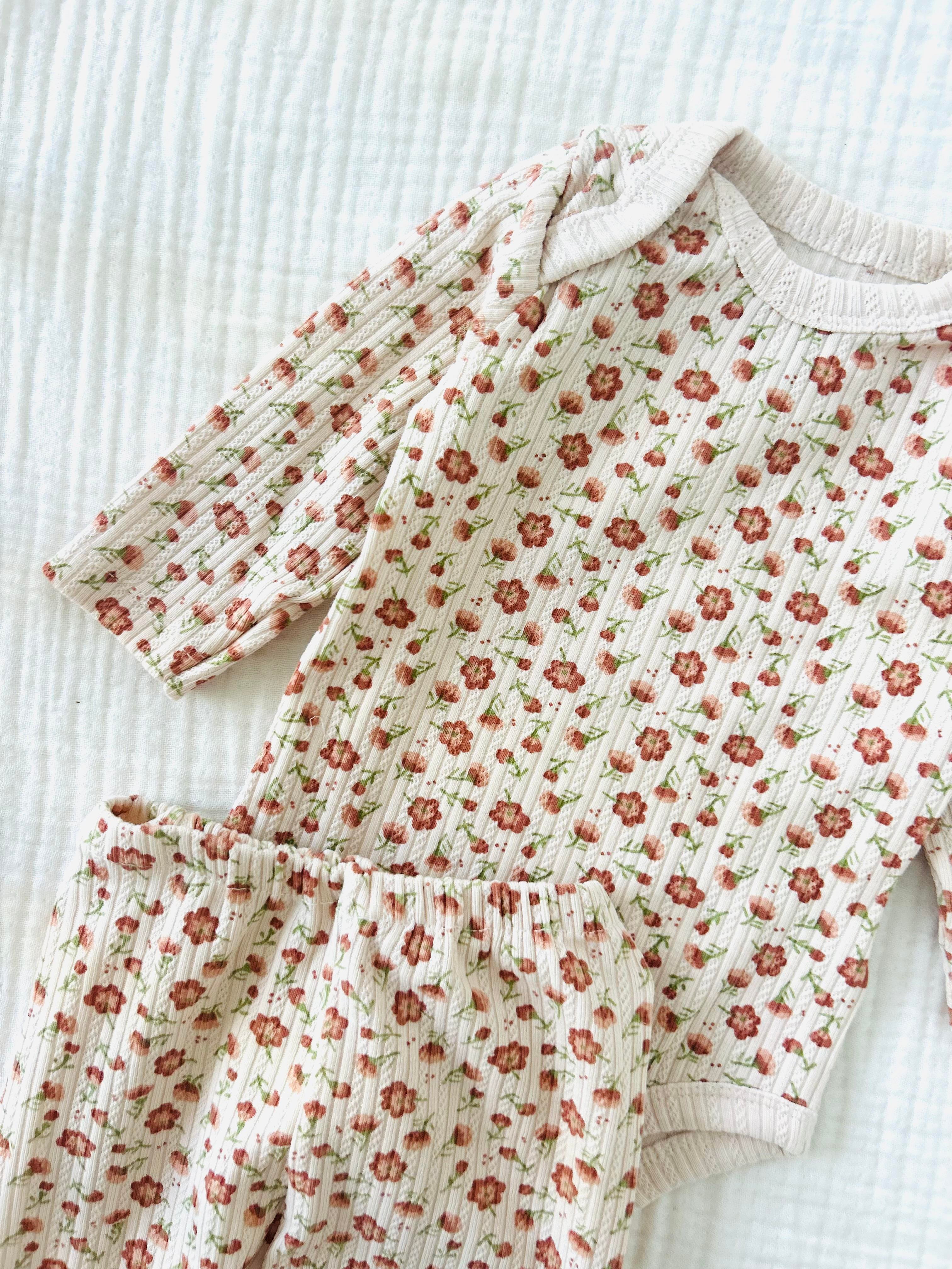 Brilla Çiçekli Alt Üst Takım