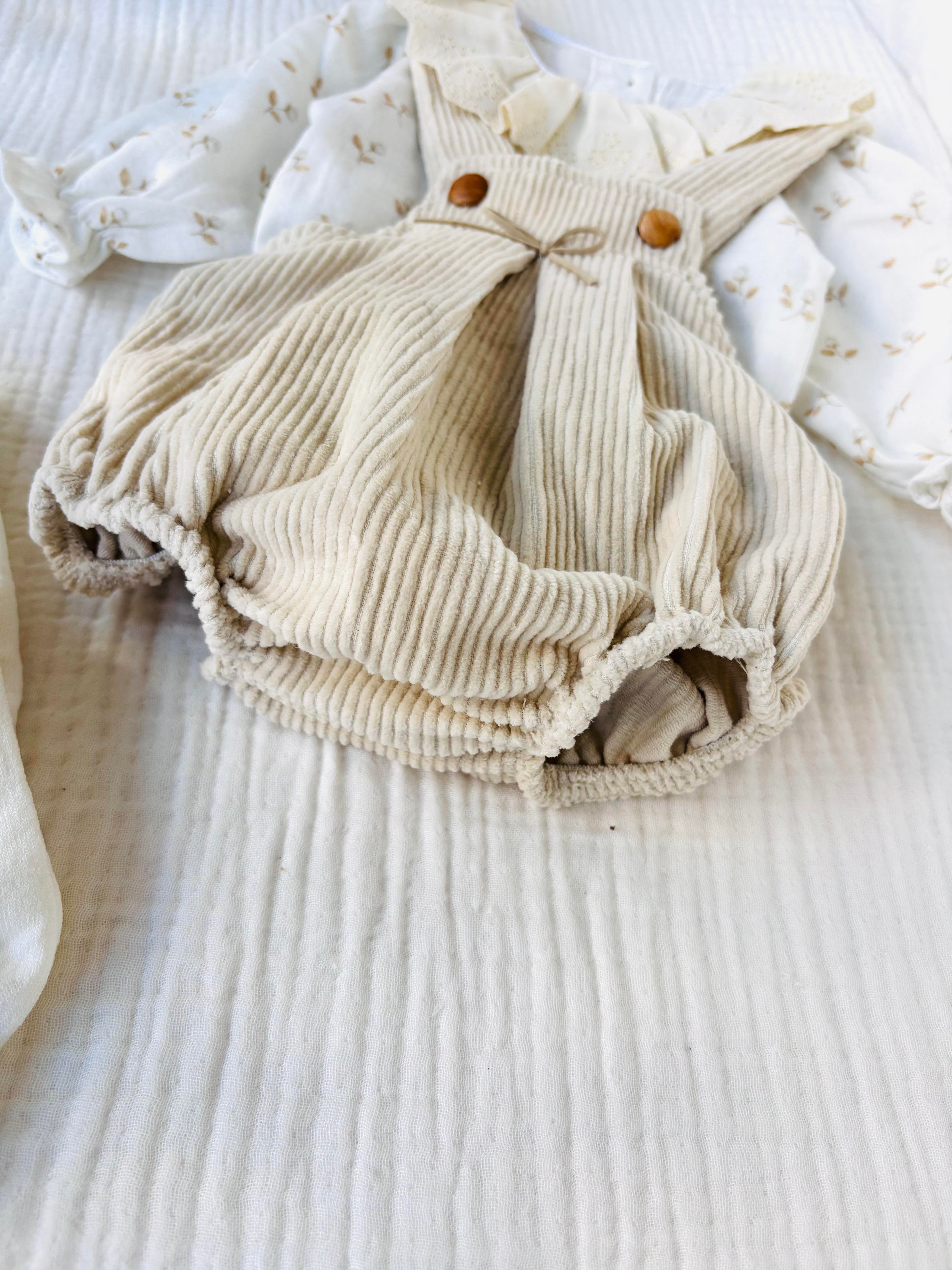 Clara 3 Parça Romper Set - Krem