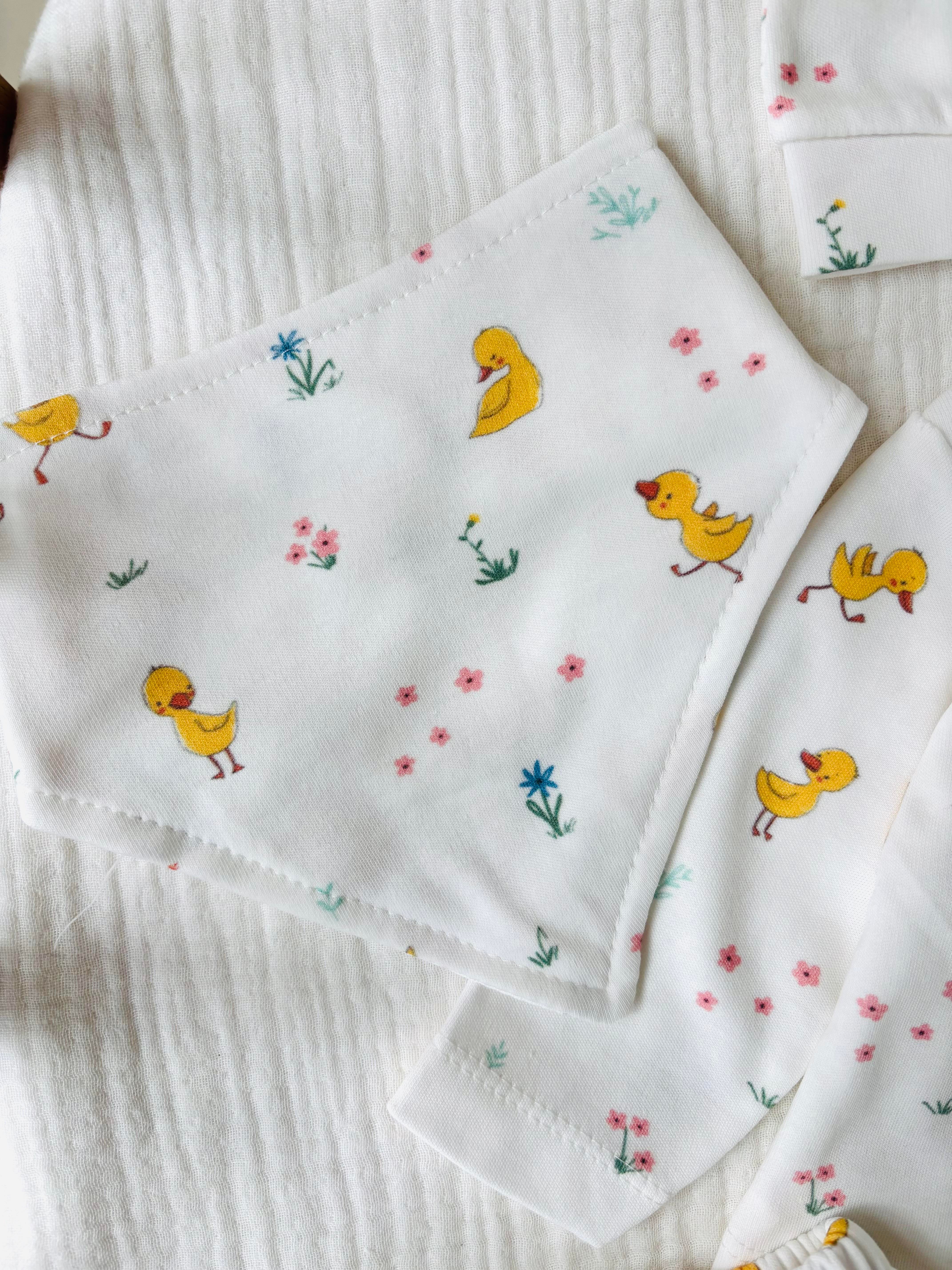 Duck Ördek Desenli Yenidoğan Takım