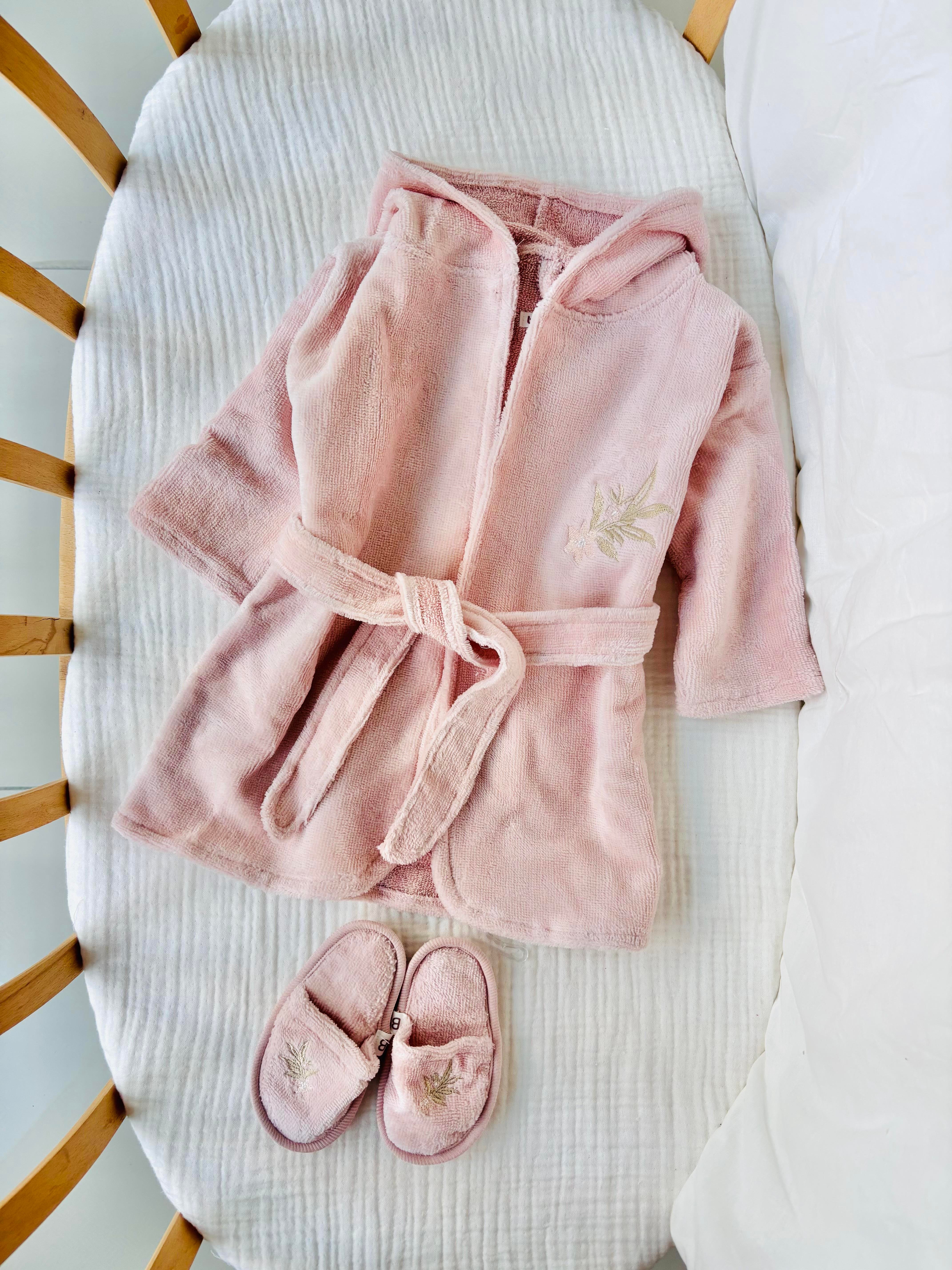 Flower Pembe Bornoz Takım