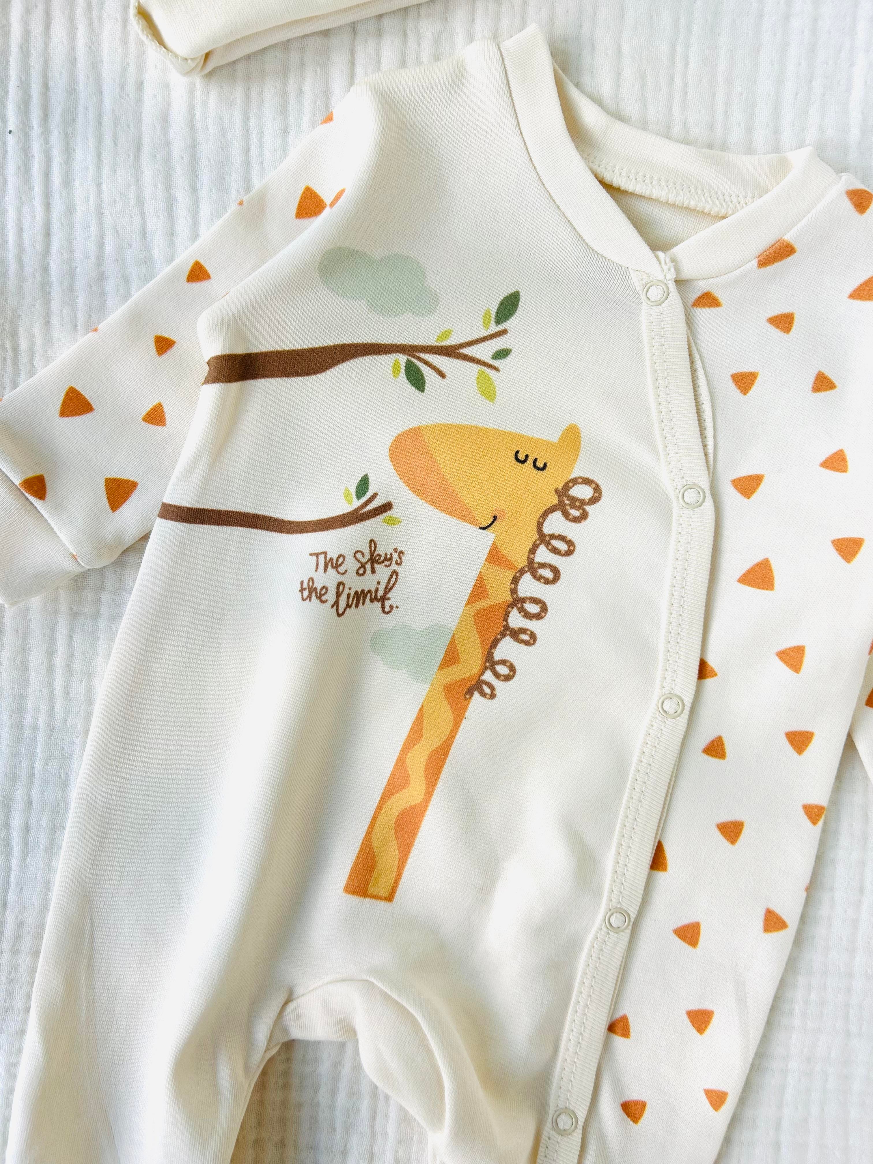 Giraffe Erkek Bebek Şapkalı Tulum