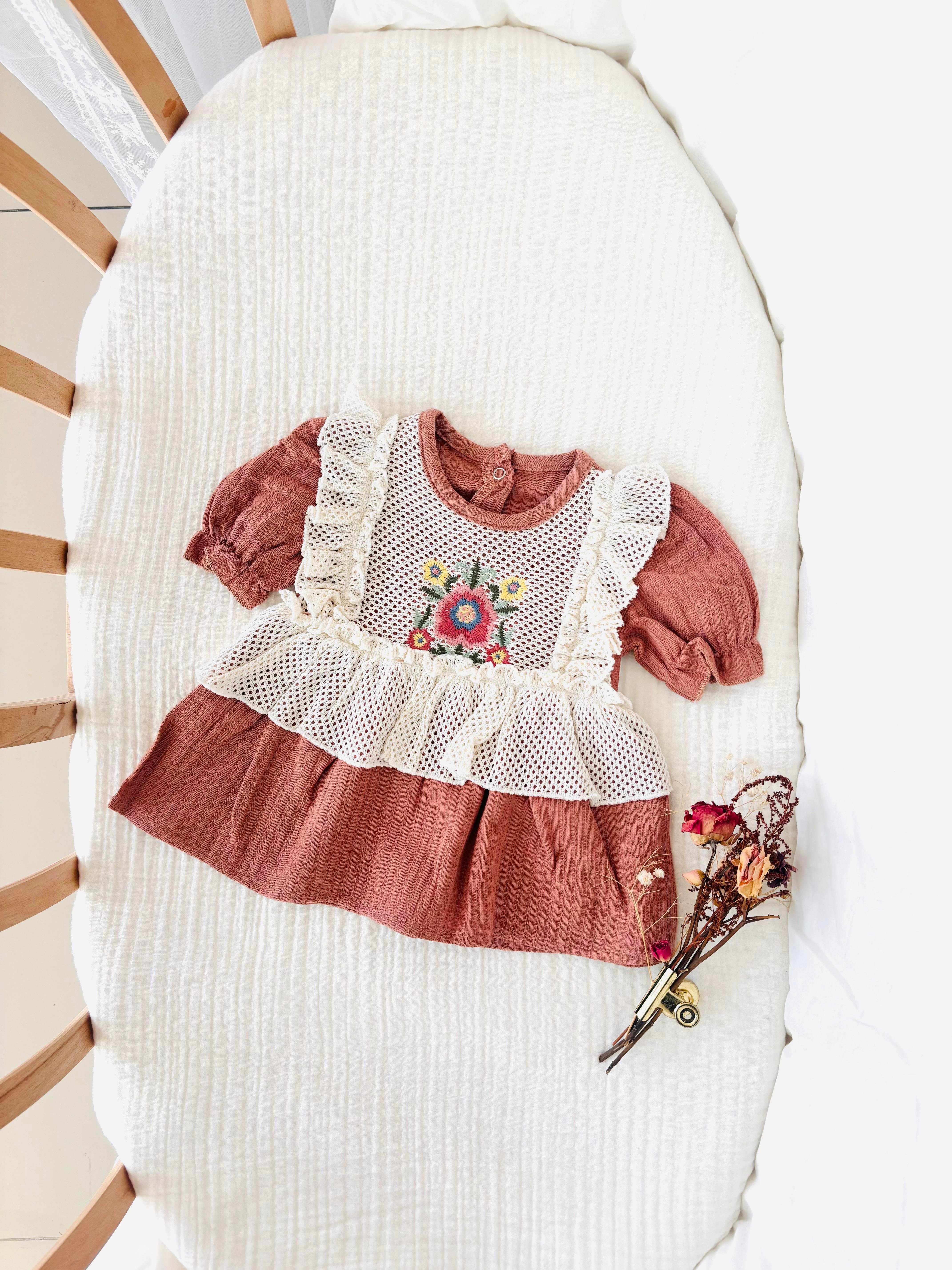 Holly İşlemeli Elbise - Kiremit