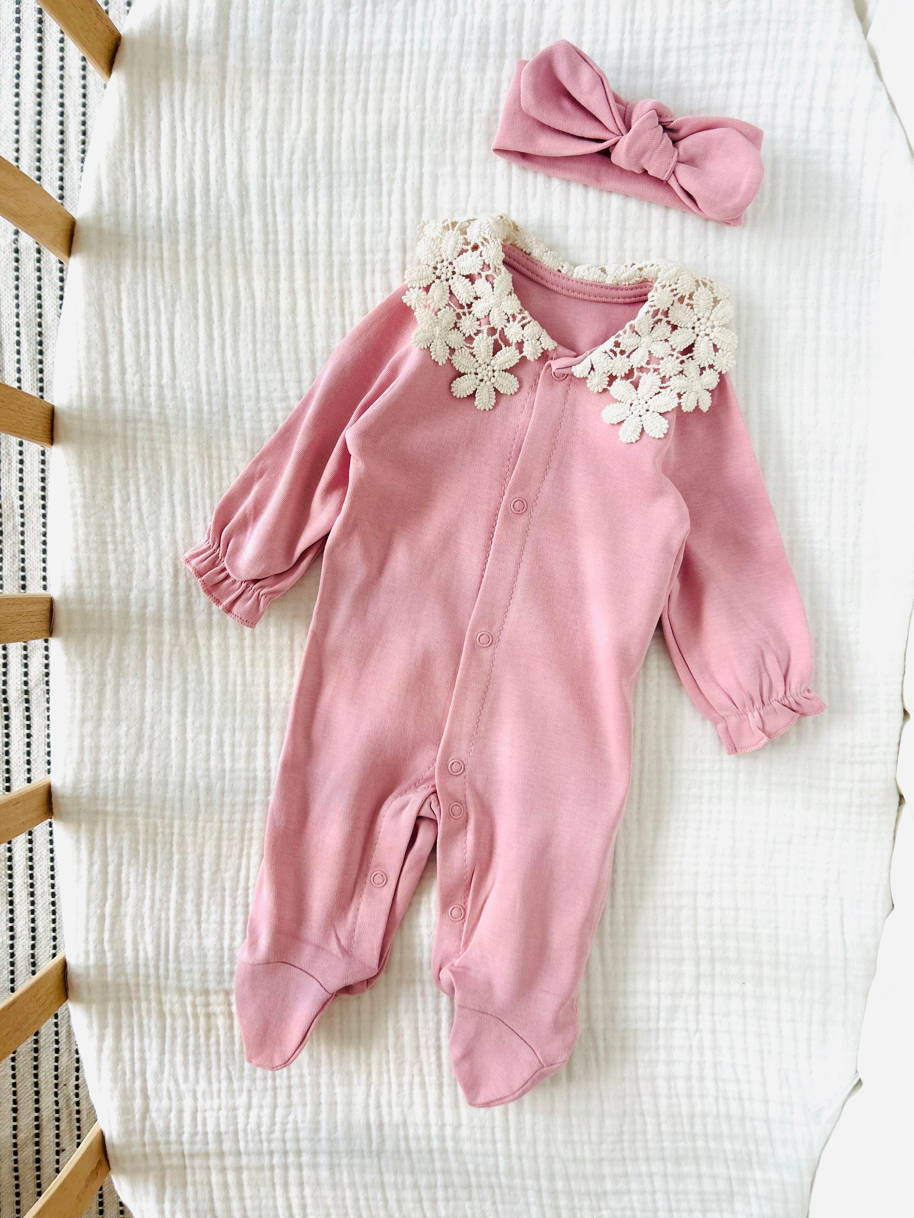 Iris Dantel Yaka Bandanalı Tulum - Pembe